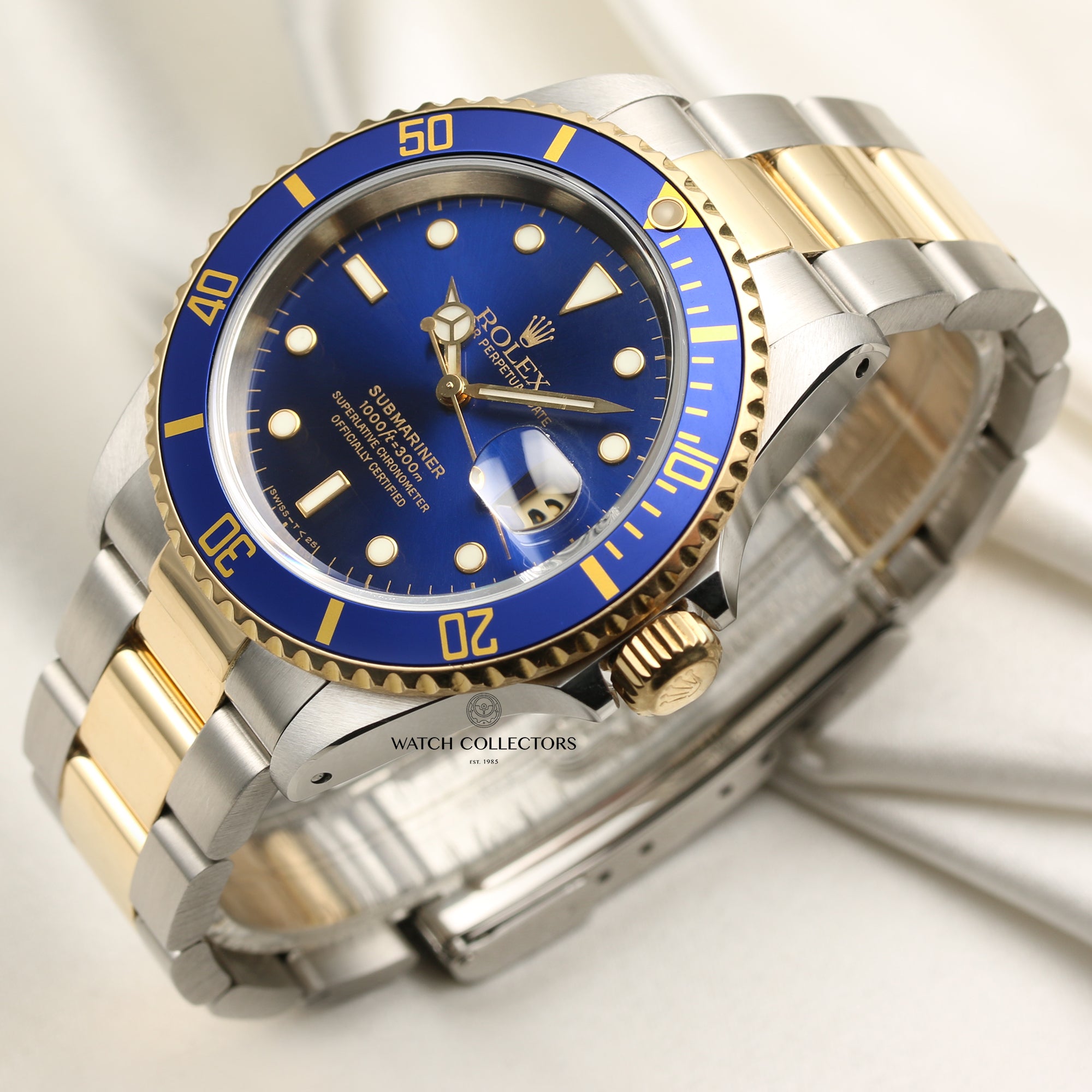 Rolex Submariner 16613 Steel & Gold Blue Second Hand Watch Collectors 3