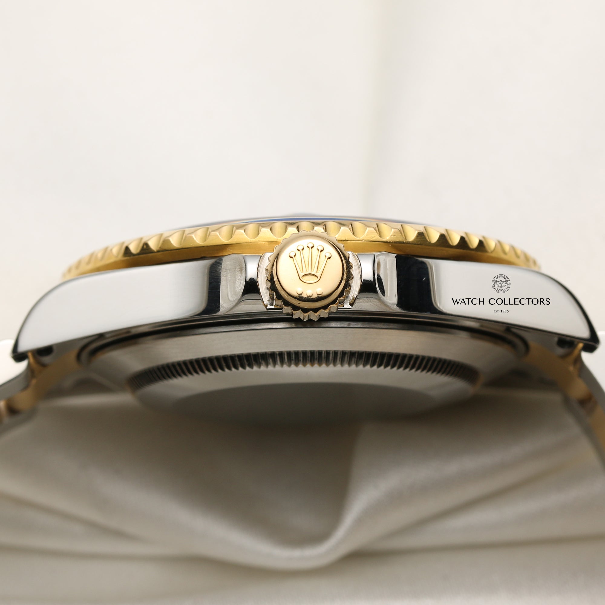 Rolex Submariner 16613 Steel & Gold Blue Second Hand Watch Collectors 5