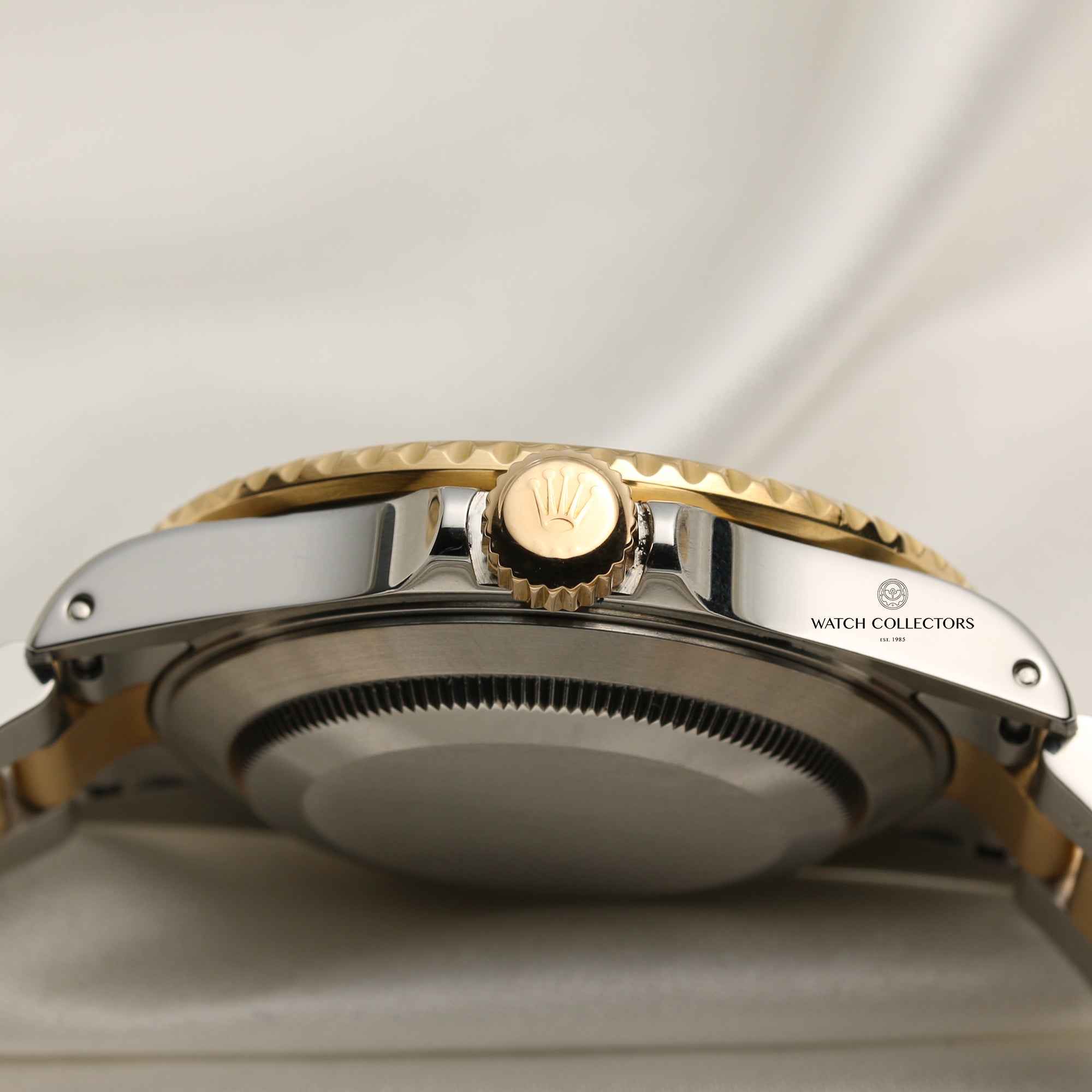 Rolex Submariner 16613 Steel & Gold Blue Second Hand Watch Collectors 5