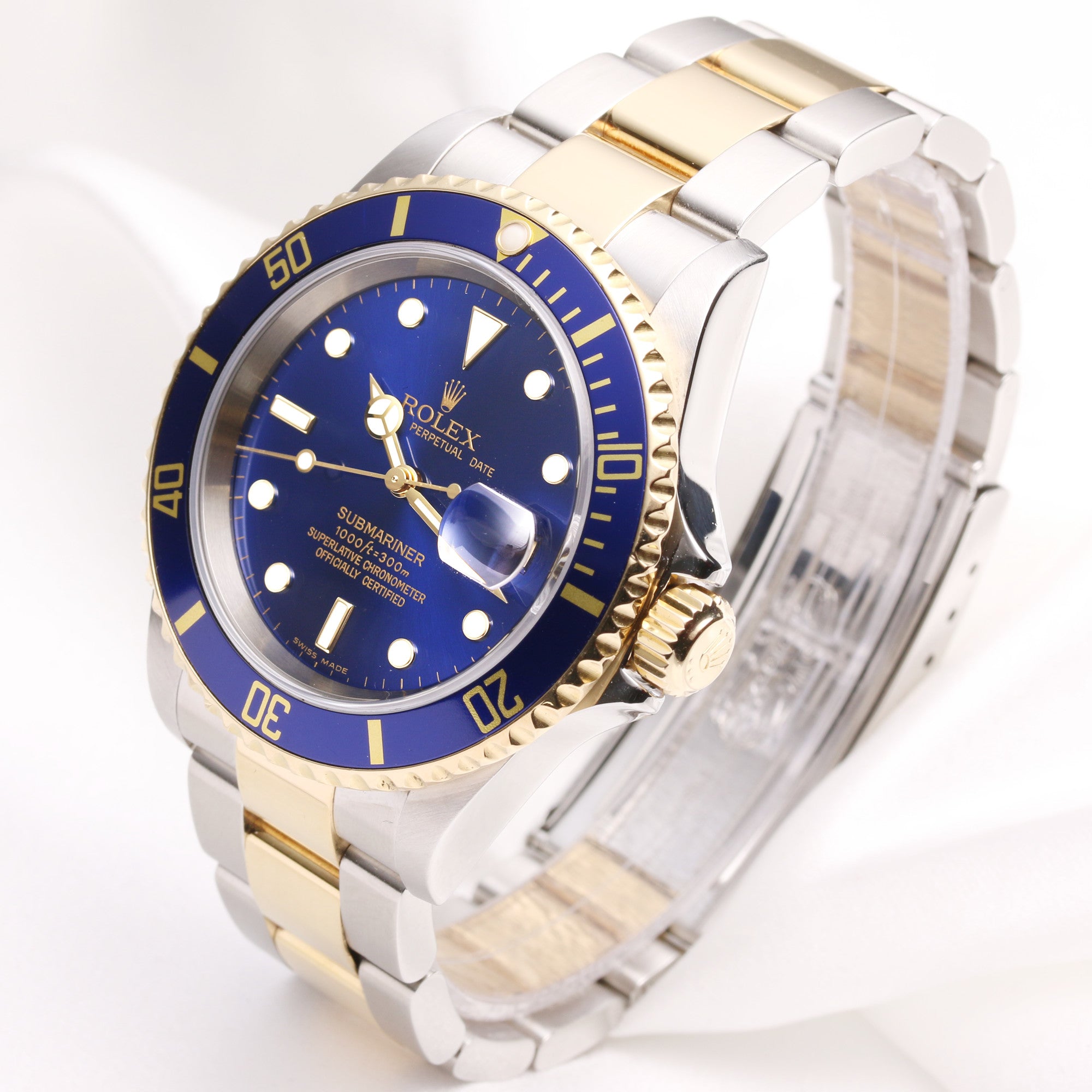 Rolex Submariner 16613 Steel & Gold D04 Second Hand Watch Collectors 3