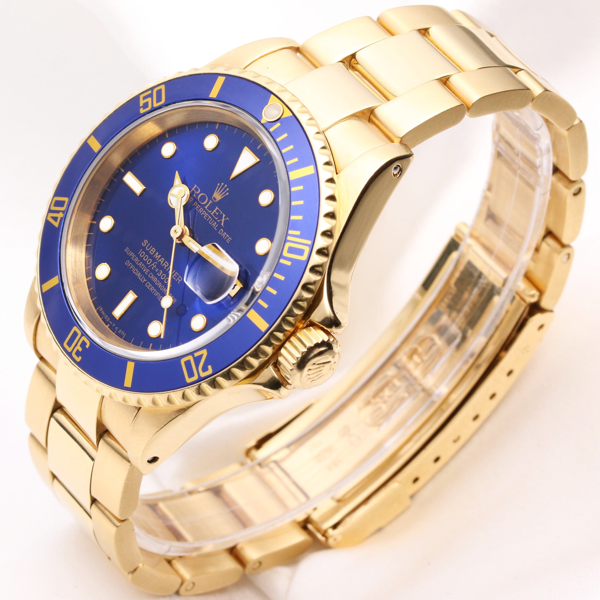 Rolex Submariner 16618 18K Yellow Gold Blue Pre-Ceramic Second Hand Watch Collectors 3