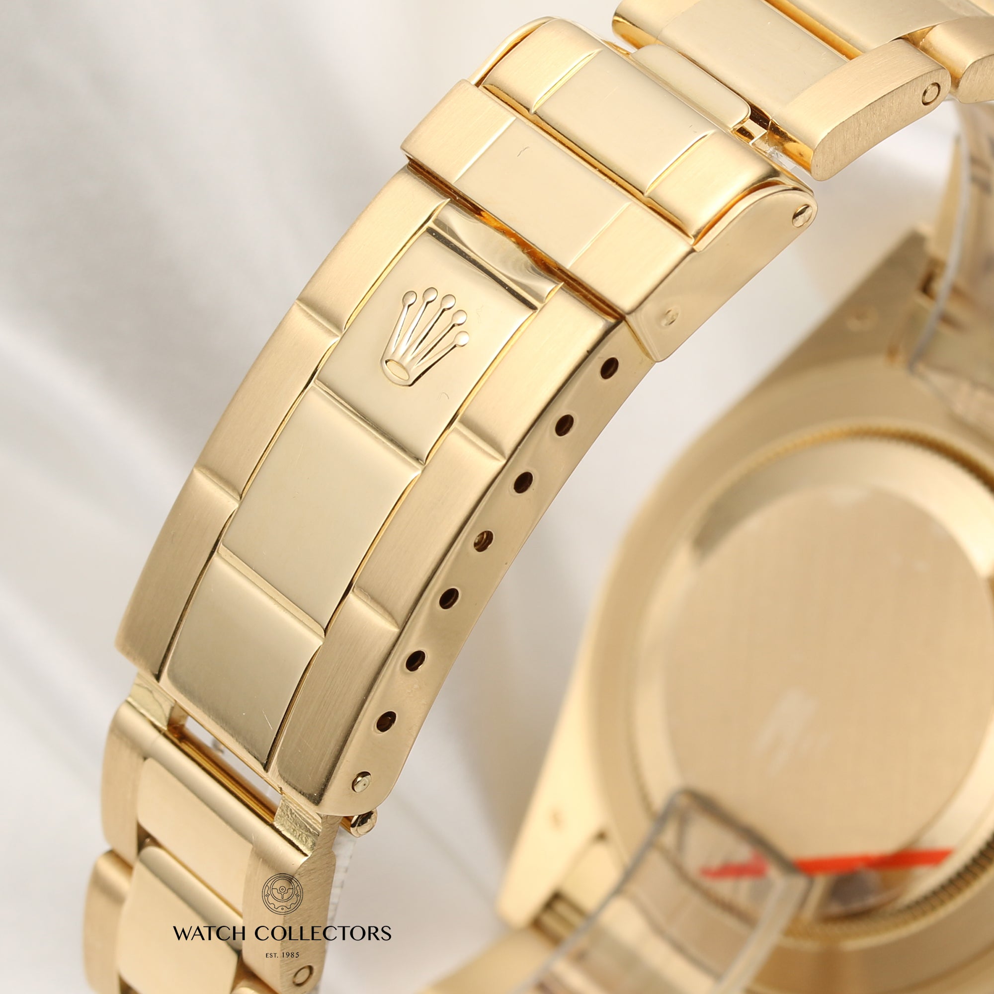 Rolex Submariner 16618 18K Yellow Gold Second Hand Watch Collectors 10