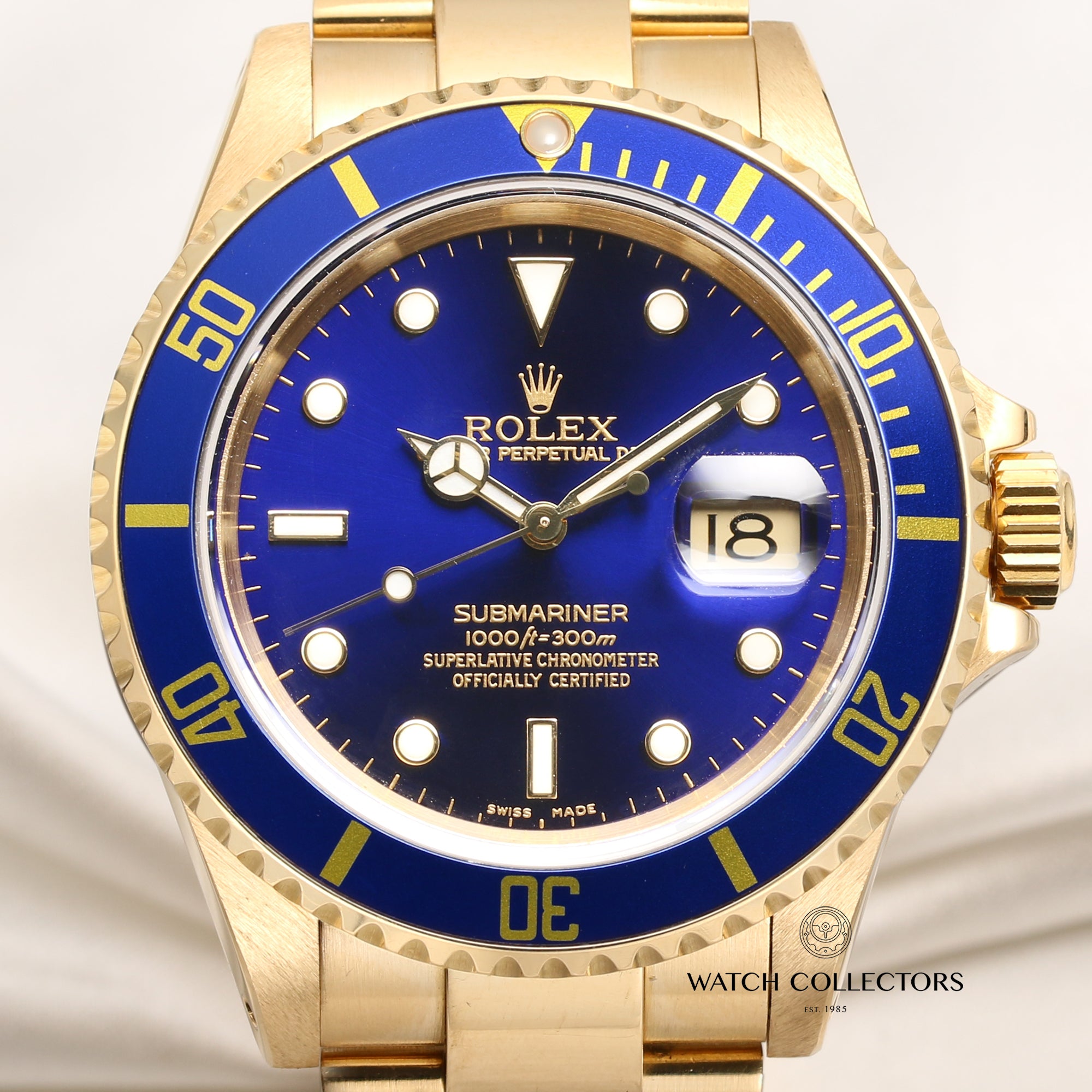 Rolex Submariner 16618 18K Yellow Gold Second Hand Watch Collectors 2