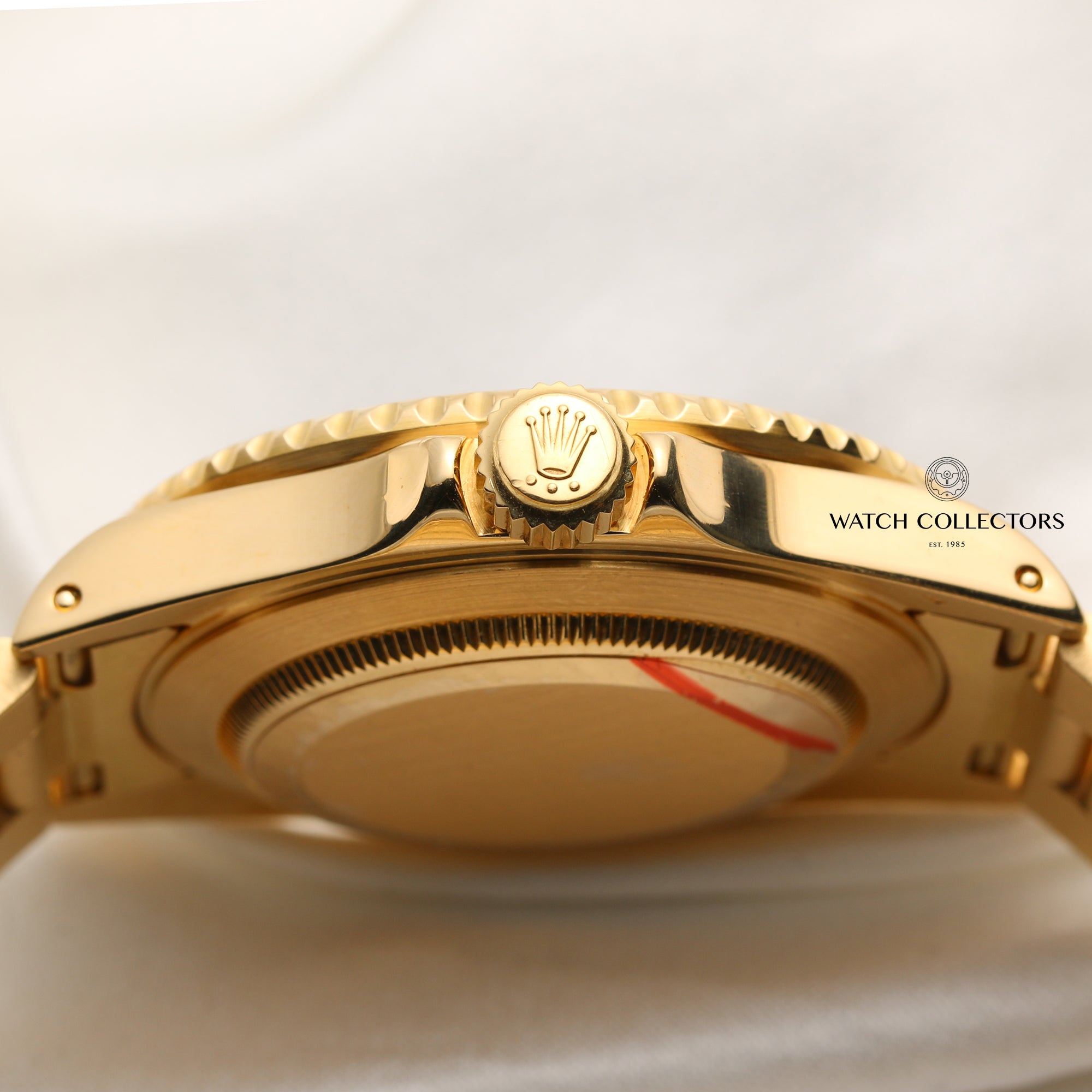 Rolex Submariner 16618 18K Yellow Gold Second Hand Watch Collectors 6