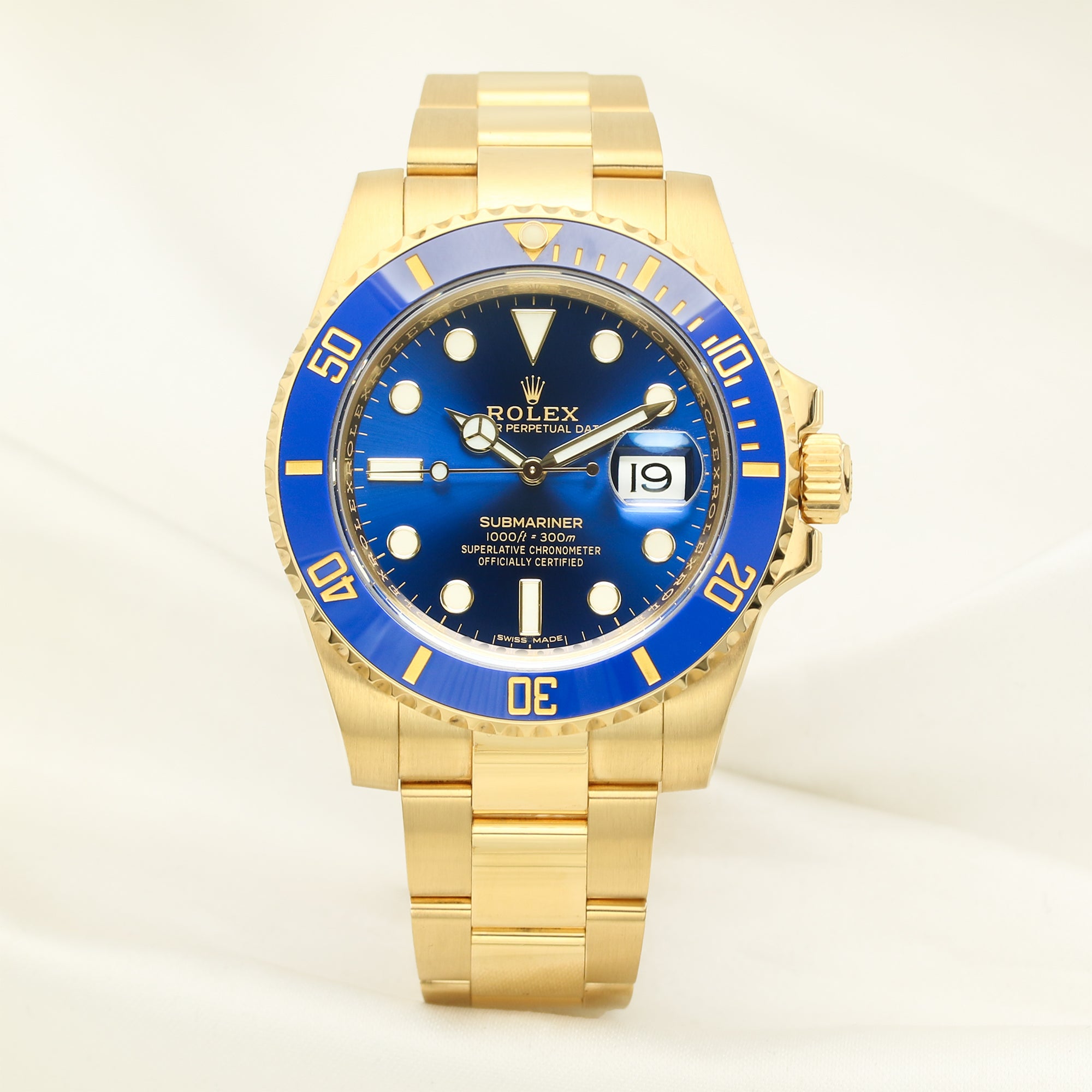 Rolex Submariner 18K Yellow Gold Second Hand Watch Collectors 1