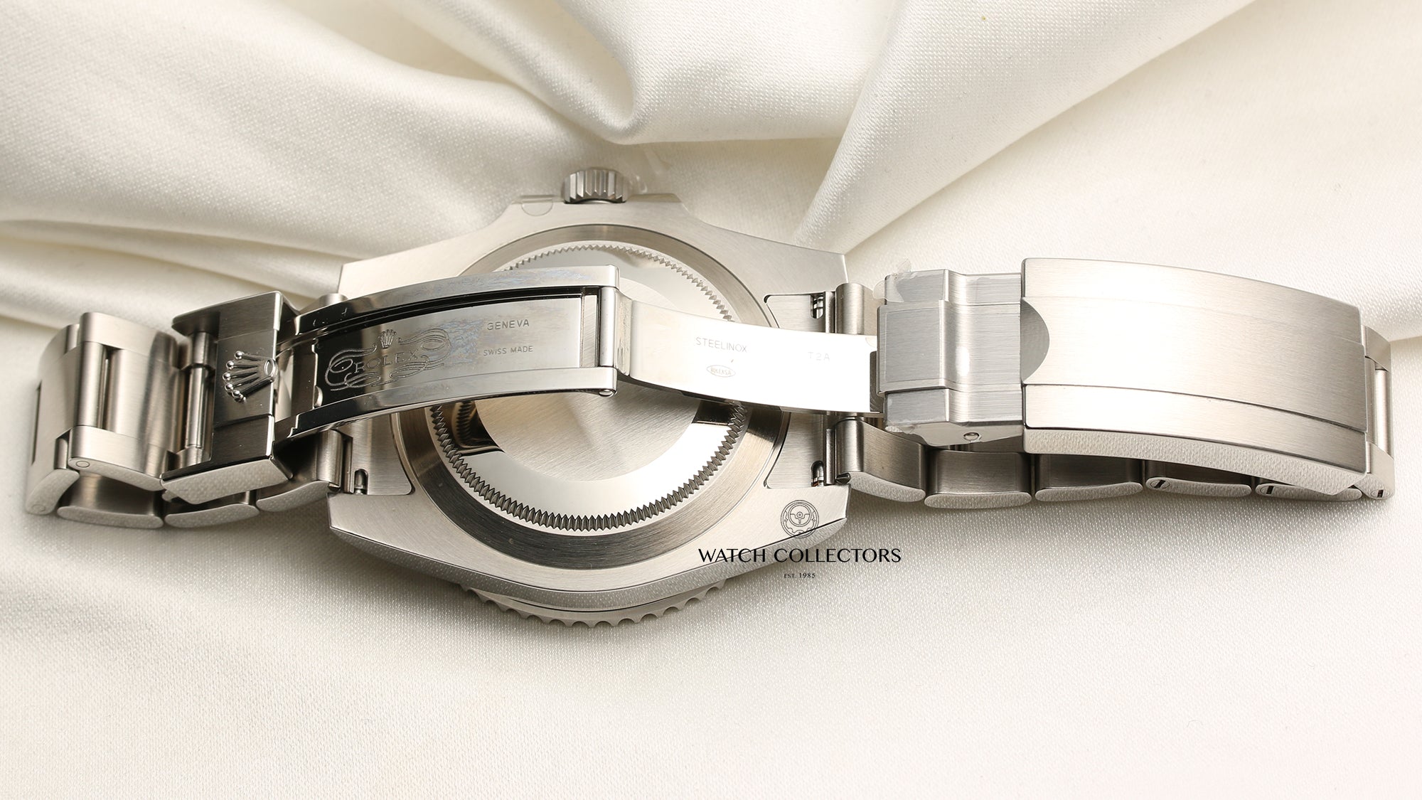 Rolex Submariner Hulk 116610LV Second Hand Watch Collectors 7