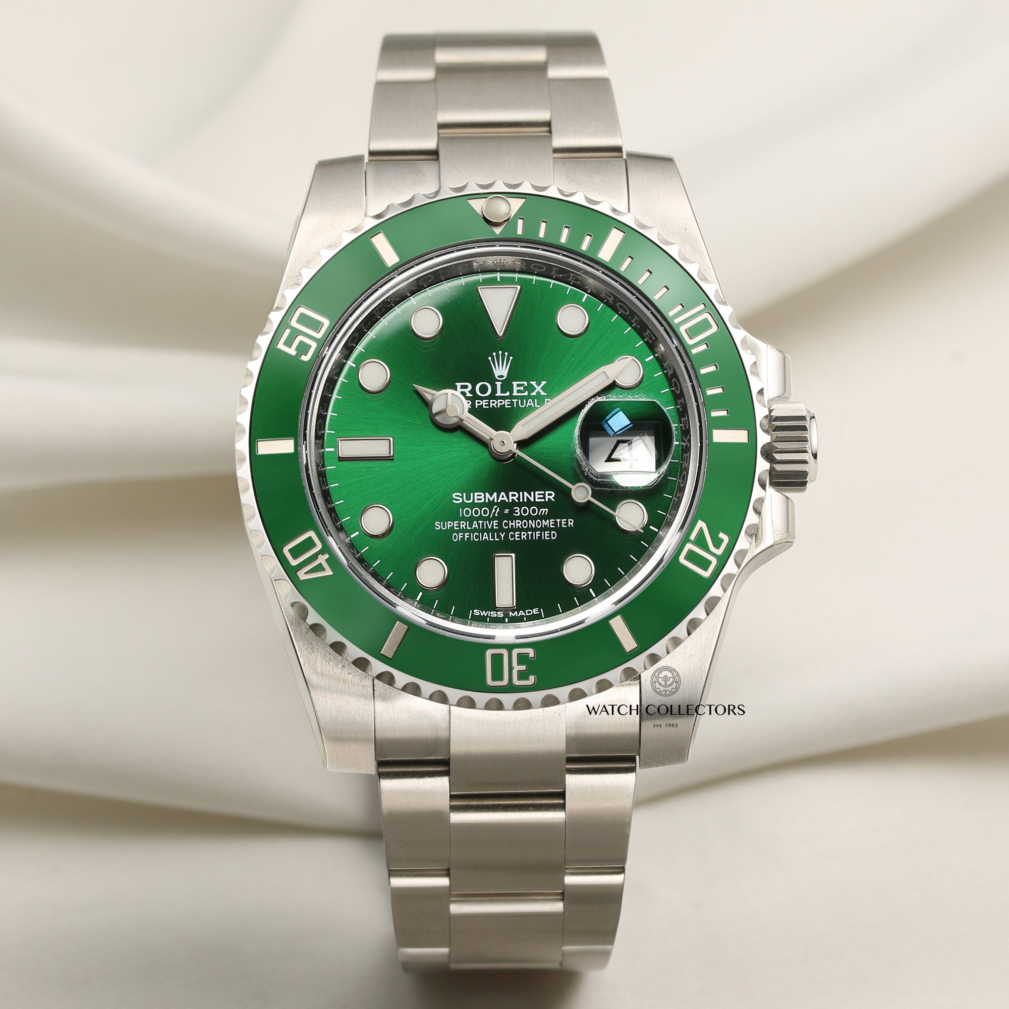 Rolex Submariner Hulk 116610LV Stainless Steel Second Hand Watch Collectors 1