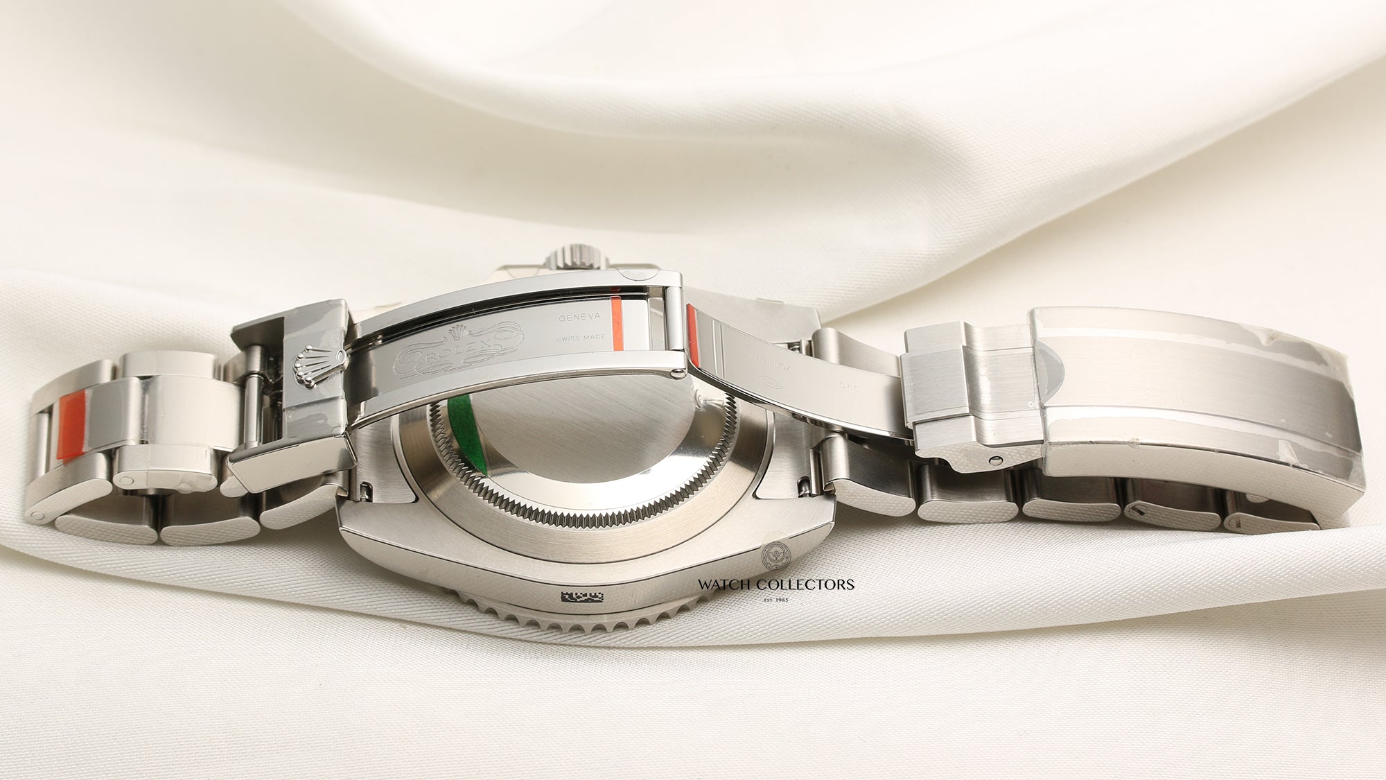 Rolex Submariner Hulk 116610LV Stainless Steel Second Hand Watch Collectors 7