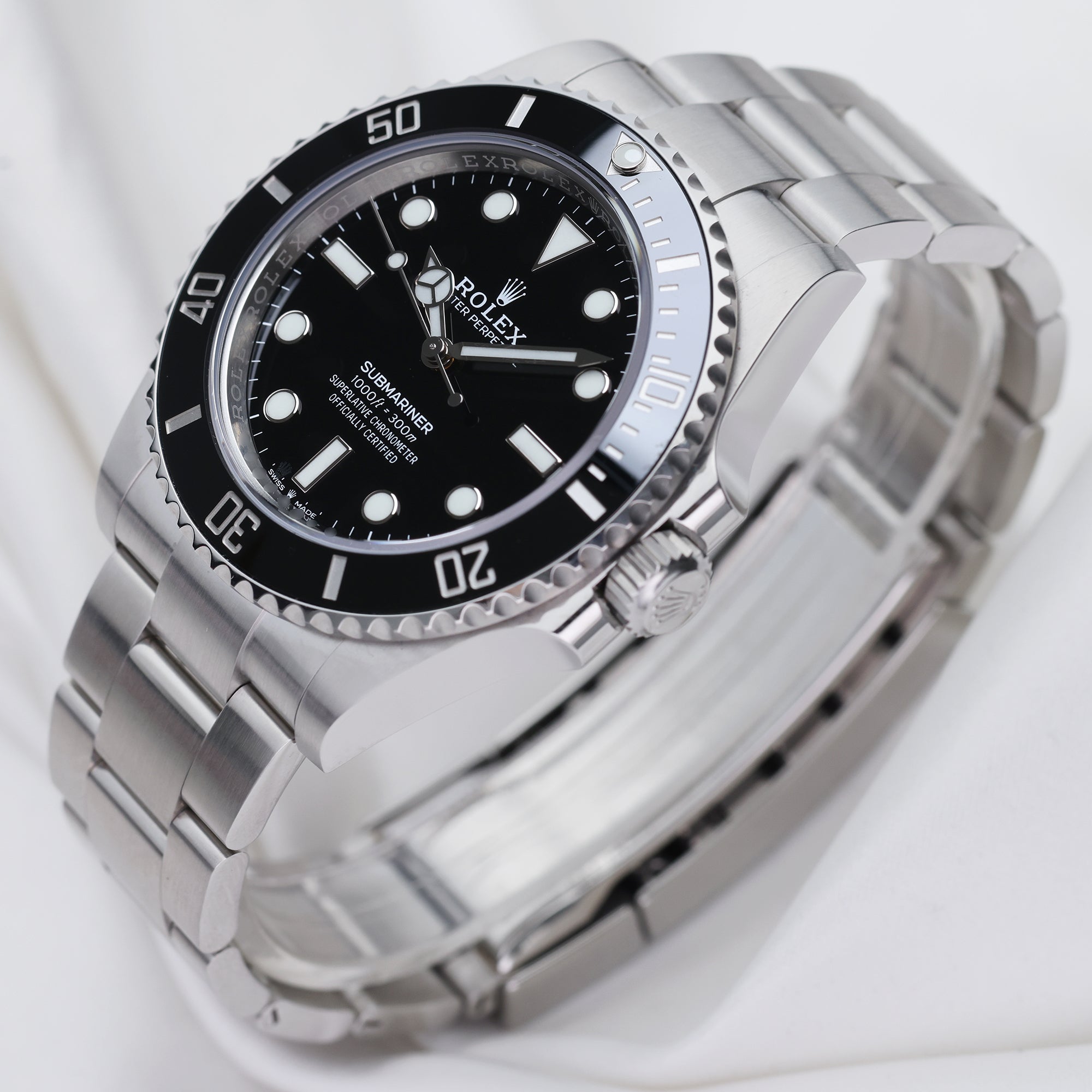 Rolex Submariner Non-Date 124060 Stainless Steel Second Hand Watch Collectors 3