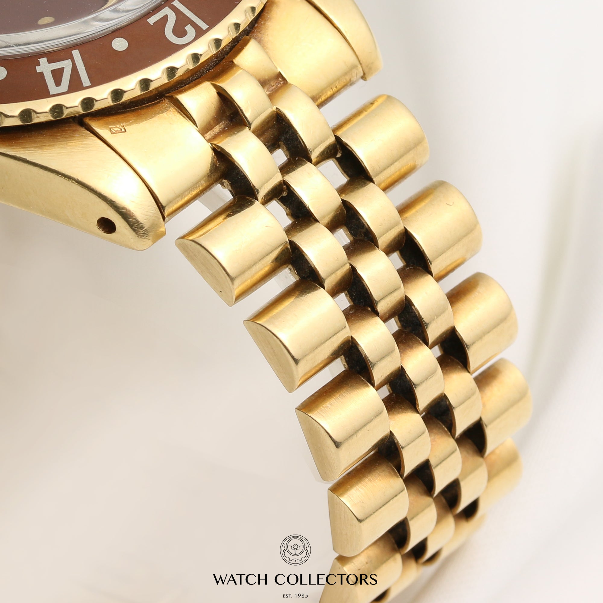 Rolex Vintage GMT-Master 1675 18K Yellow Gold Brown Nipple dial, Rootbeer bezel Second Hand Watch Collectors 7