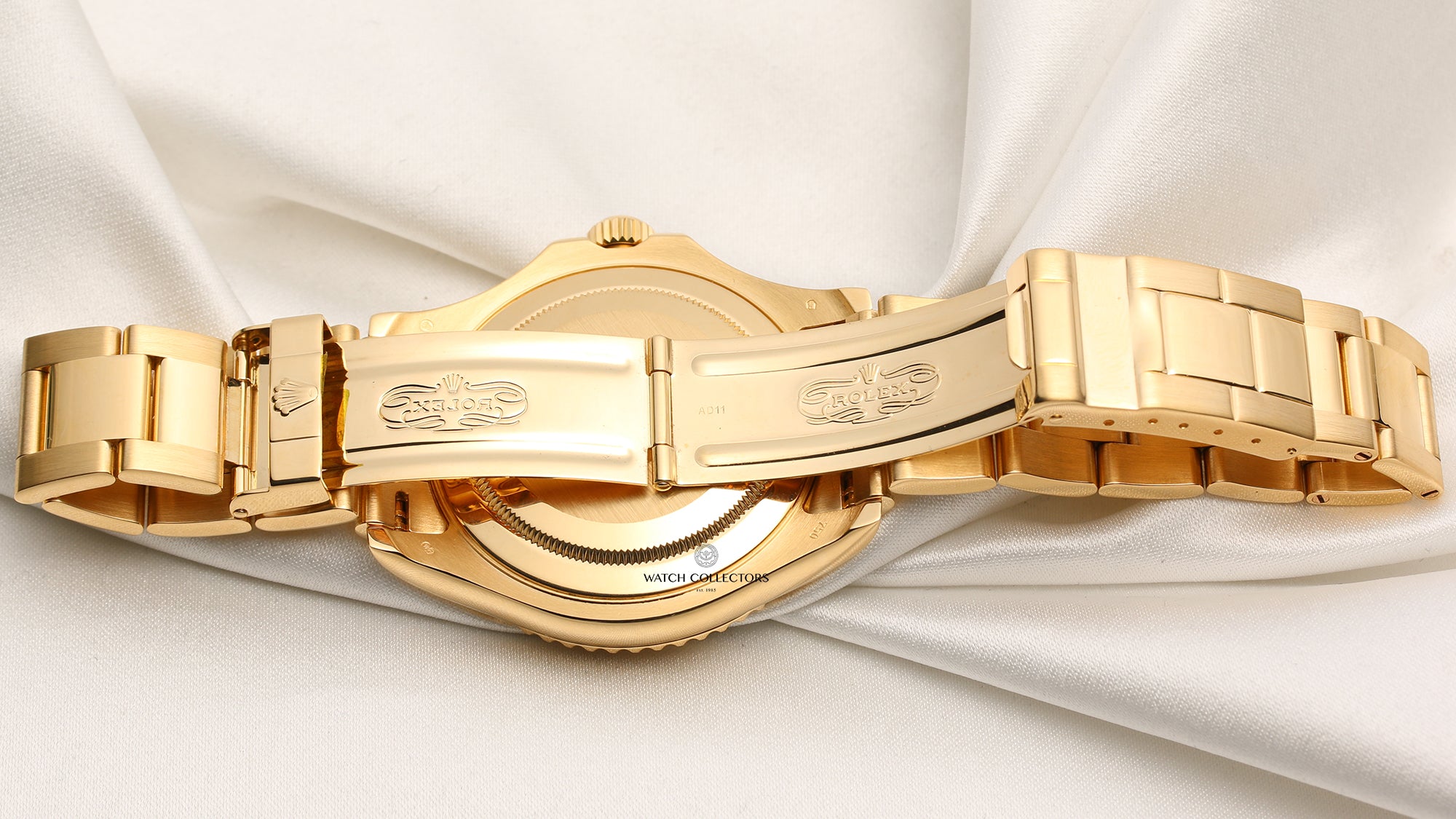 Rolex Yacht-Master 40 18K Yellow Gold Second Hand Watch Collectors 8