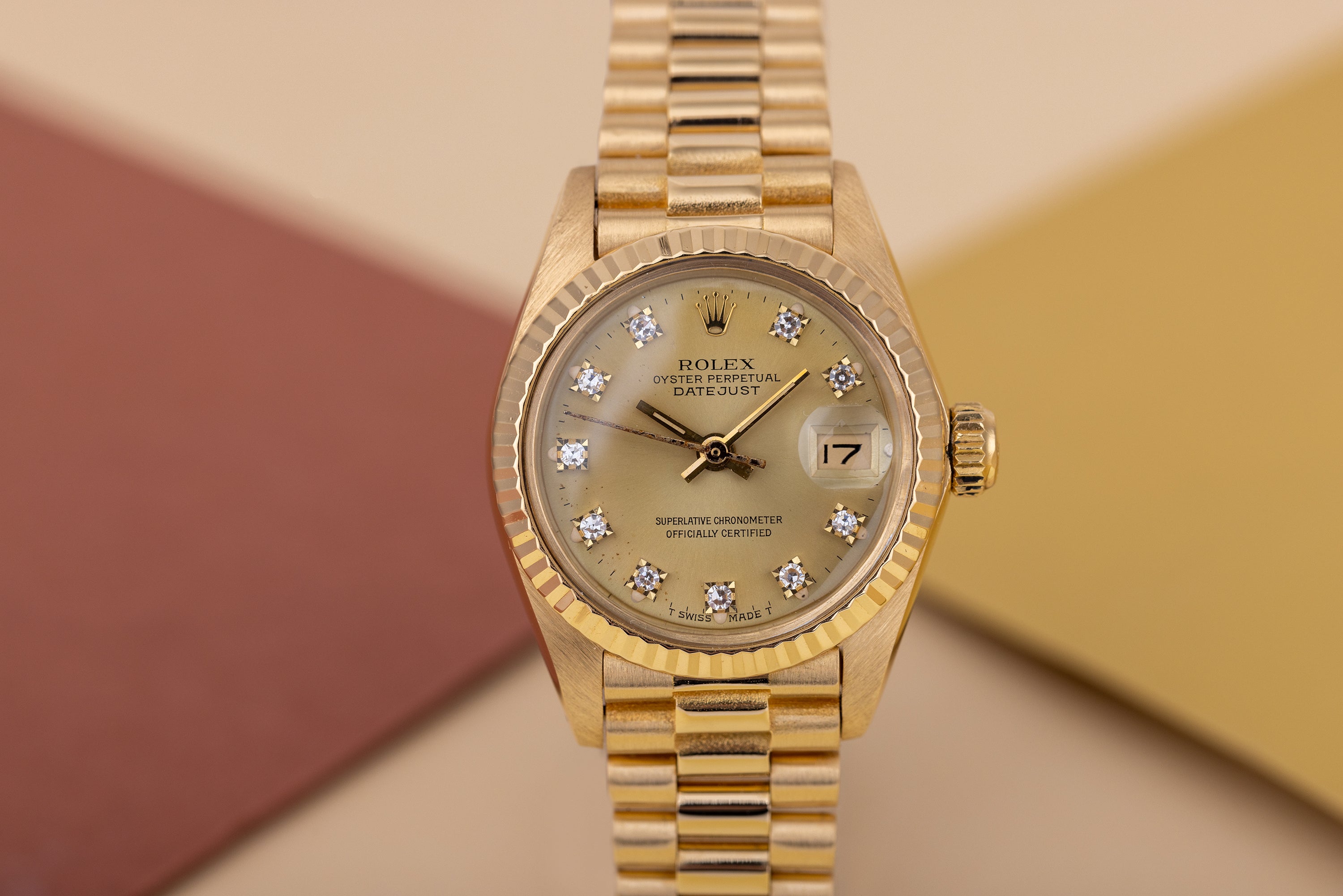Rolex Lady DateJust | REF. 6917 | Gold Diamond Dial | 1984 | 18k Yellow Gold