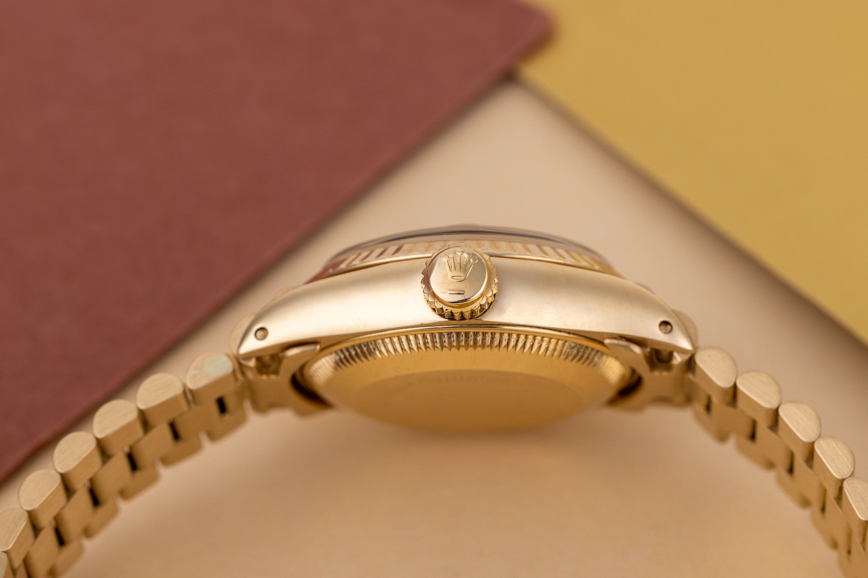 Rolex Lady DateJust | REF. 6917 | Gold Diamond Dial | 1984 | 18k Yellow Gold