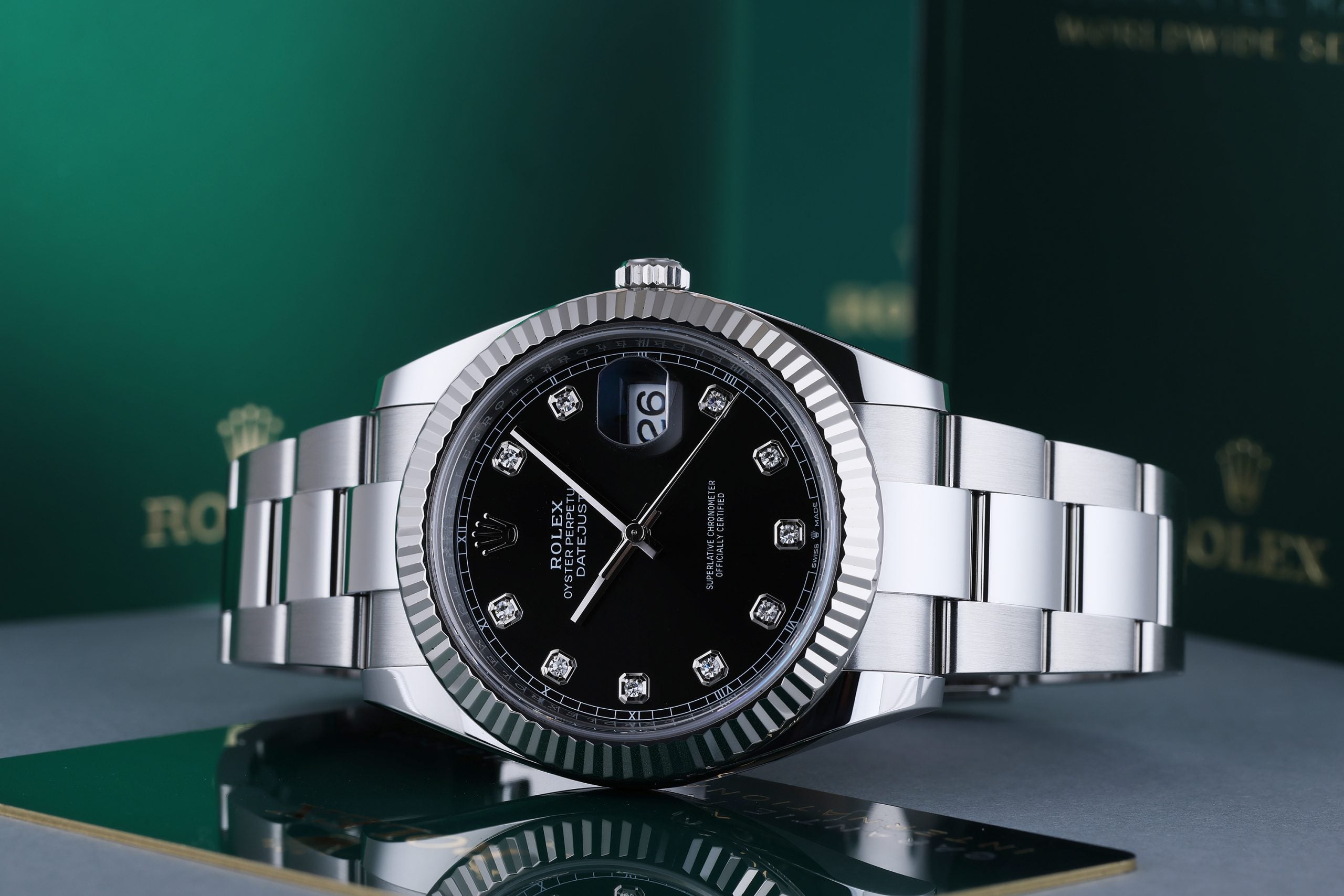 Rolex_Datejust_Black_Dial_03