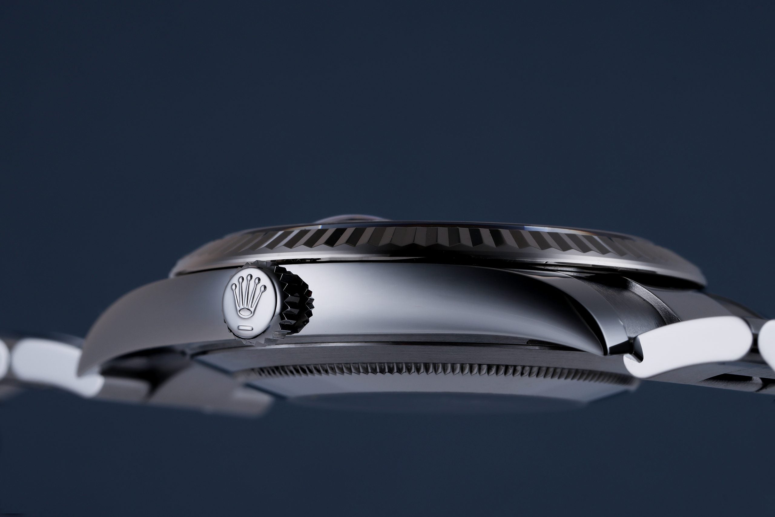 Rolex_Datejust_Black_Dial_05