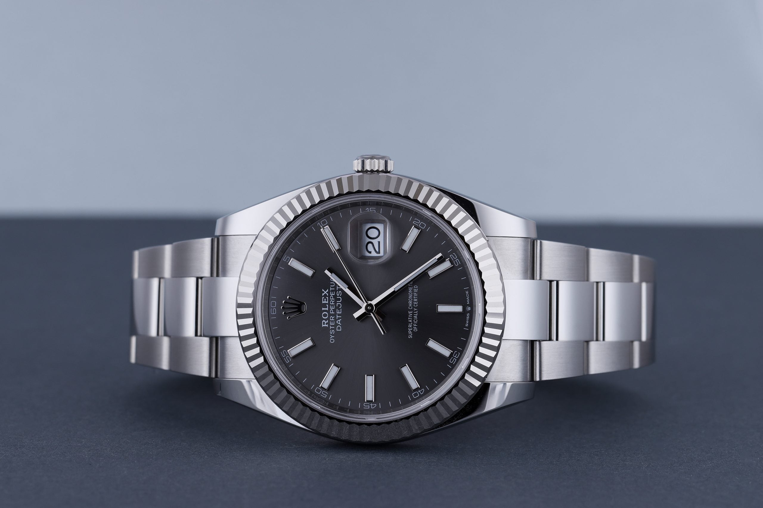 Rolex_Datejust_Grey_Dial_03