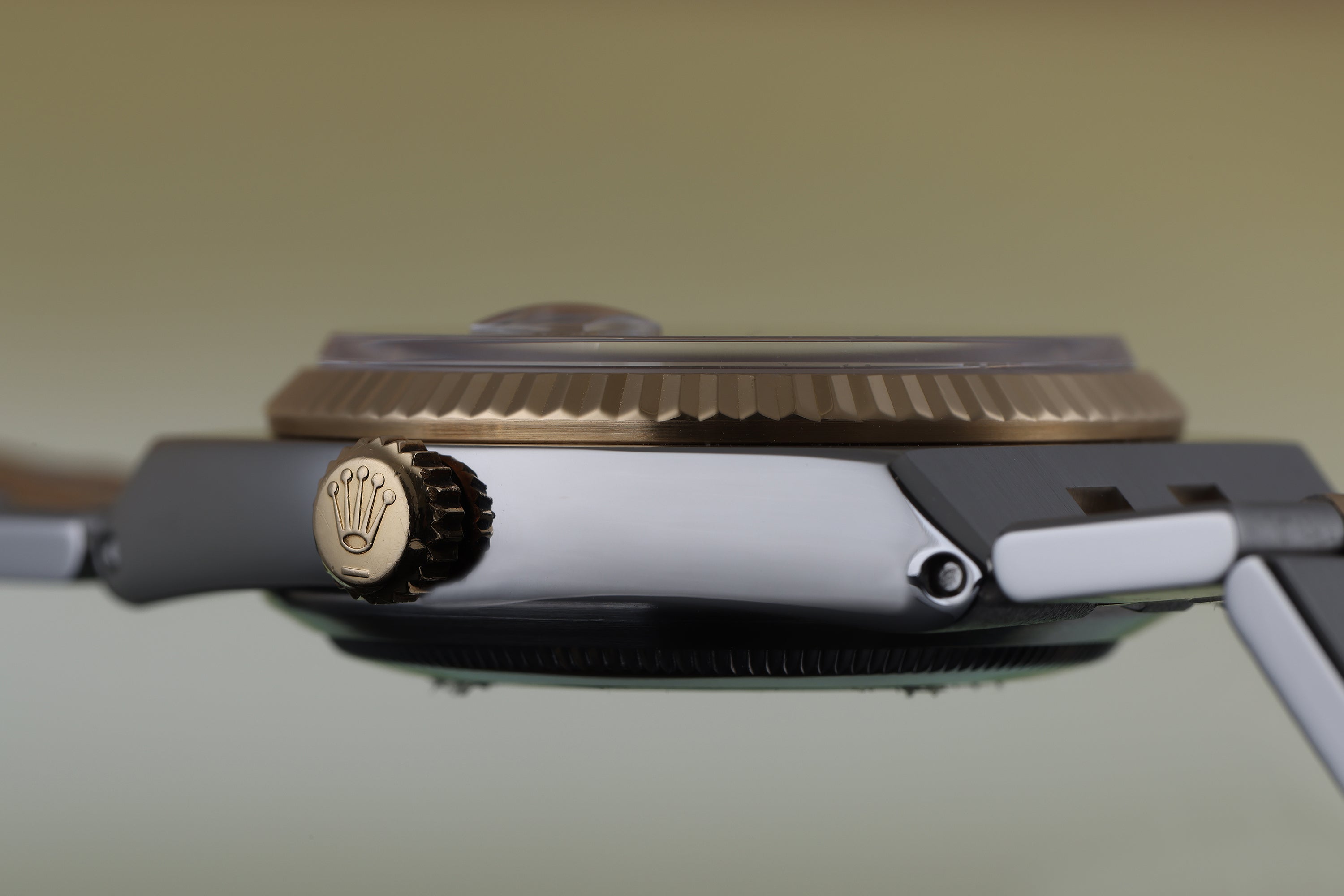 Rolex DateJust Oysterquartz | REF. 17013 | 36mm | Gold Dial | Stainless Steel & 18k Yellow Gold