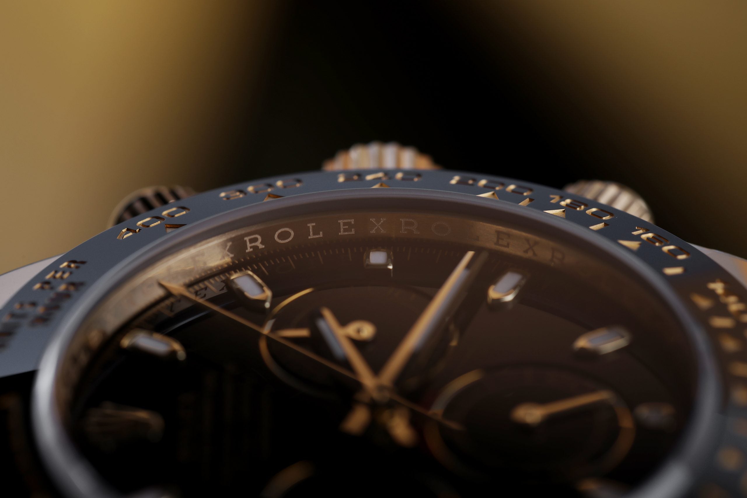 Rolex_Daytona_Gold_05