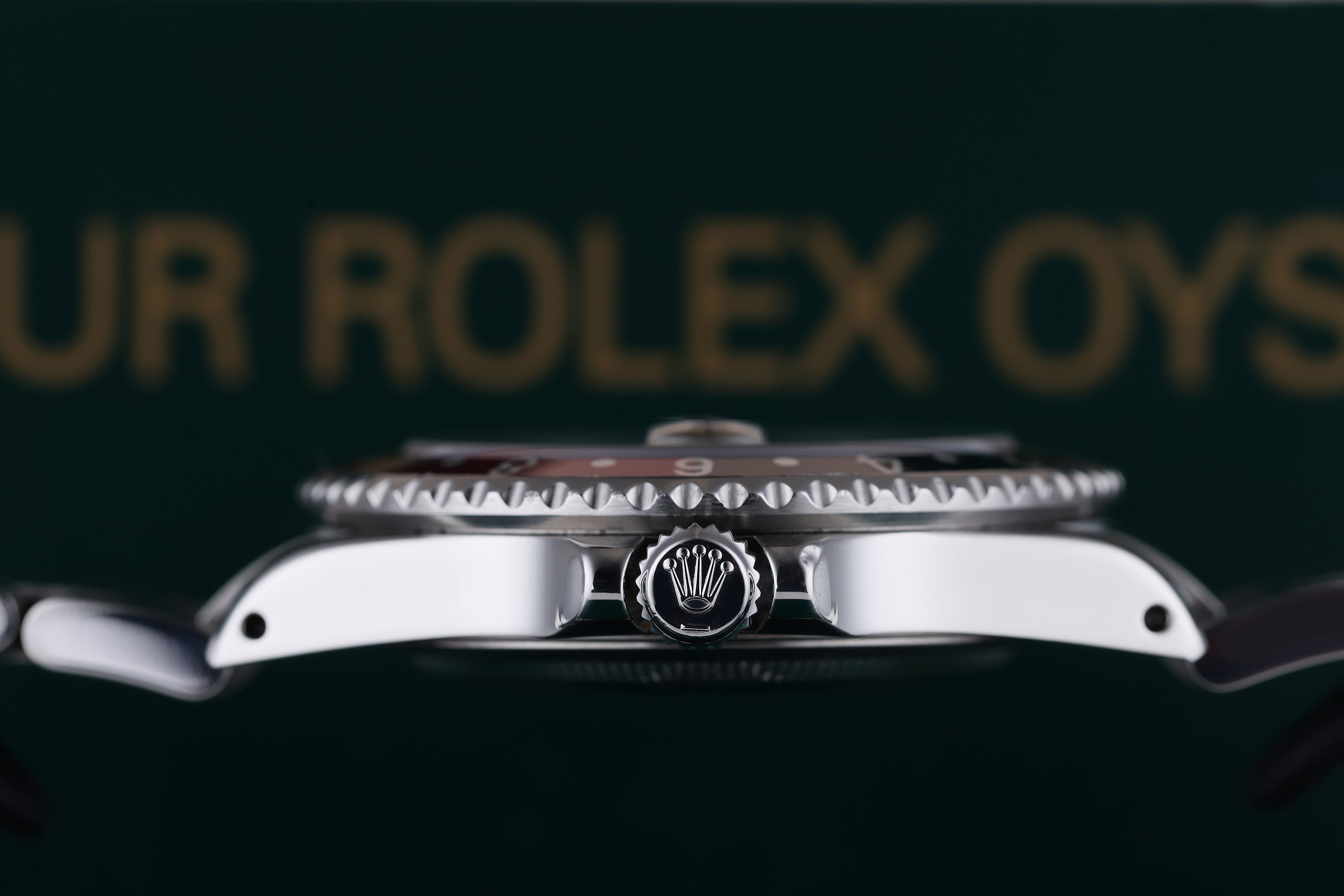 Rolex GMT-Master II "Coke" | REF. 16710 | Stainless Steel | Box & Papers | 2001