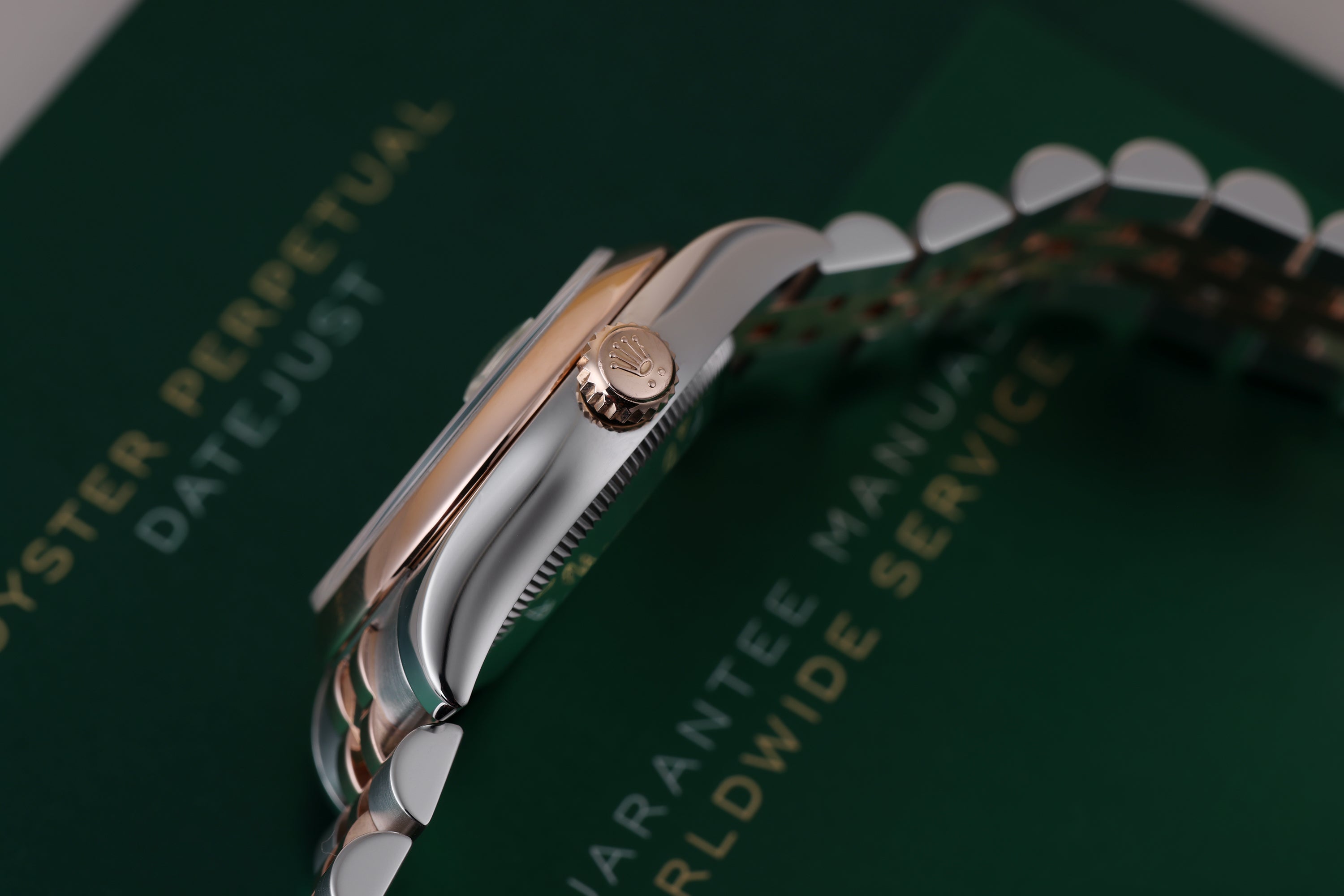 Rolex Lady DateJust 28mm | REF. 178241 | Silver Diamond Dial | Stainless Steel & 18k Rose Gold | 2018 | Box & Papers