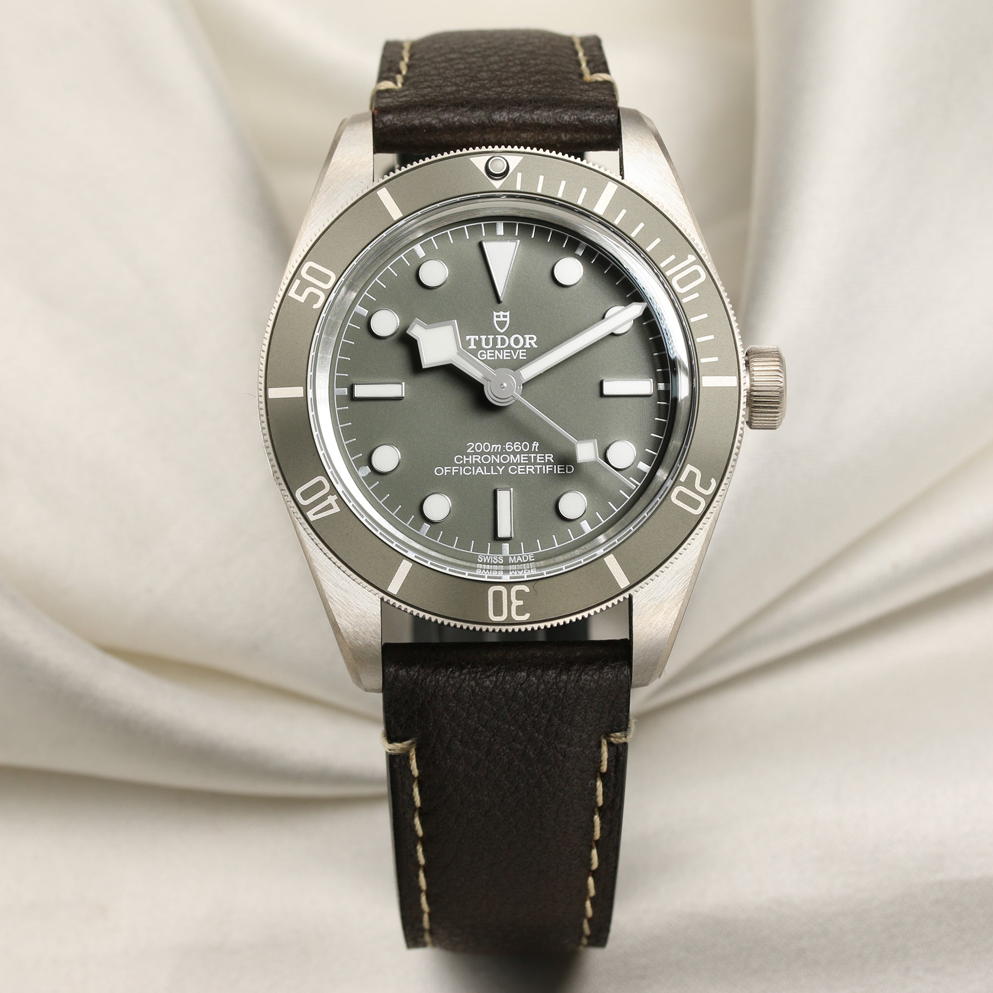 Tudor Grey Dial Stainless Steel Second Hand Watch Collectors 1