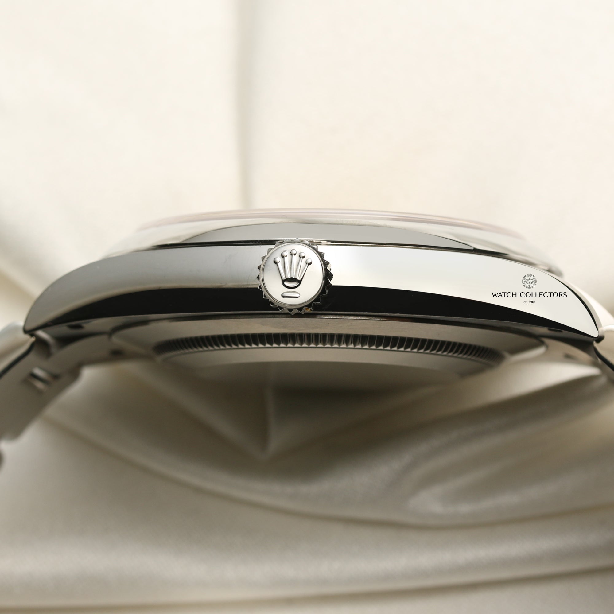 Unworn Full Set Rolex Oyster Perpetual 124300 Yellow Dial Stainless Steel Second Hand Watch Collectors 6