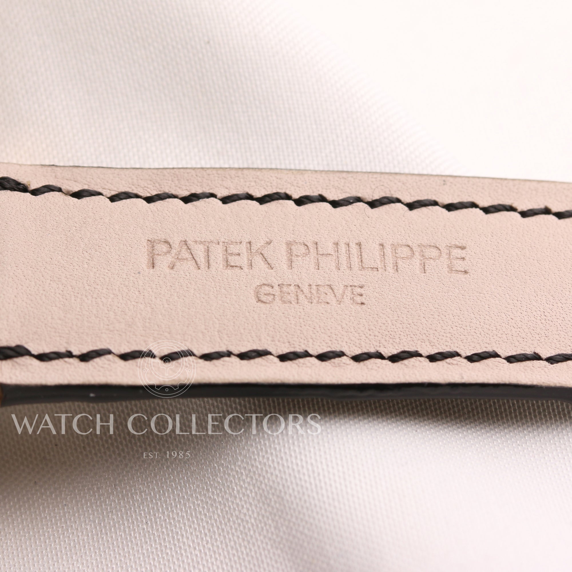Unworn Patek Philippe Celestial 5102PR Platinum & 18K Rose Gold Second Hand Watch Collectors 9
