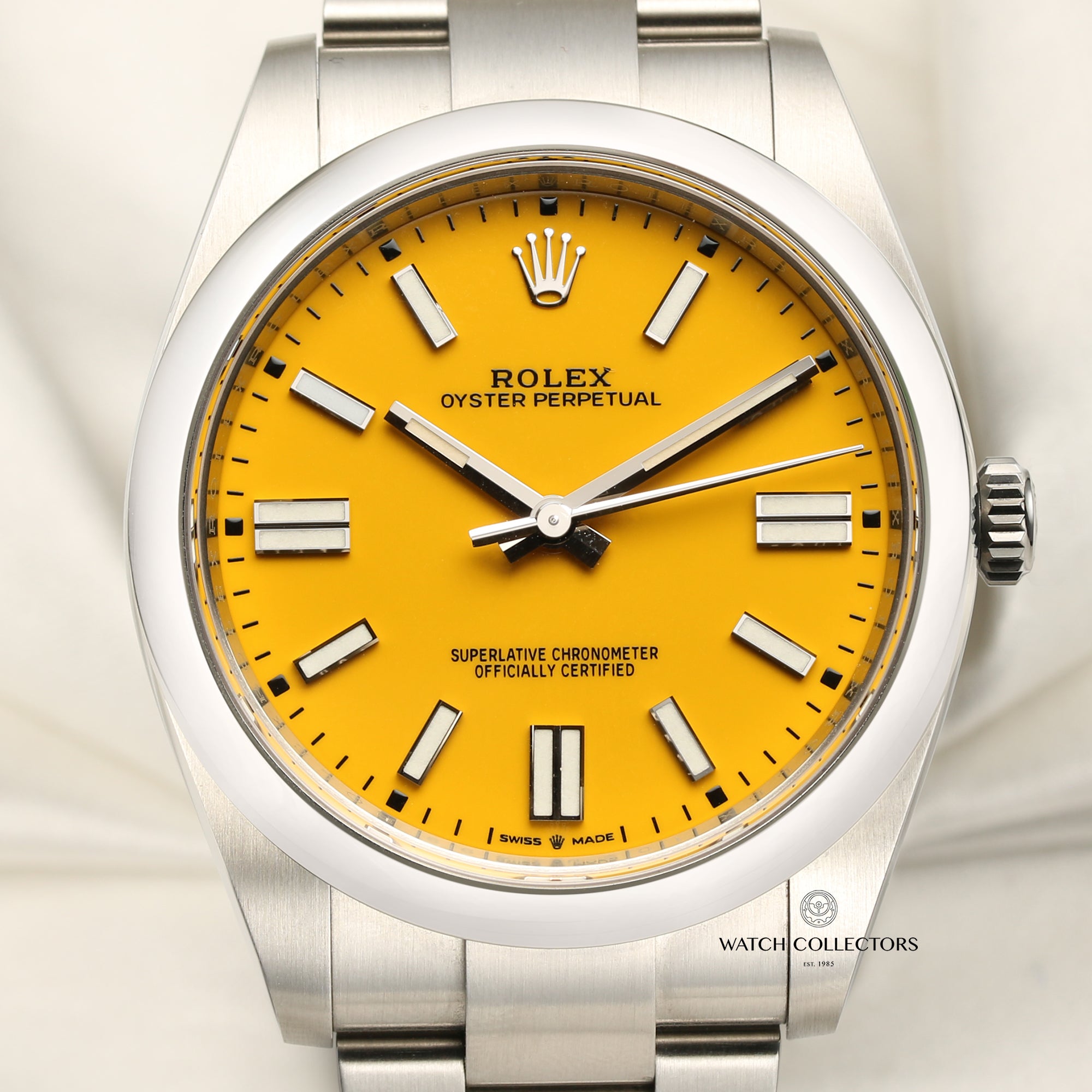 Unworn Rolex Oyster Perpetual 124300 Yellow Stainless Steel Second Hand Watch Collectors 2