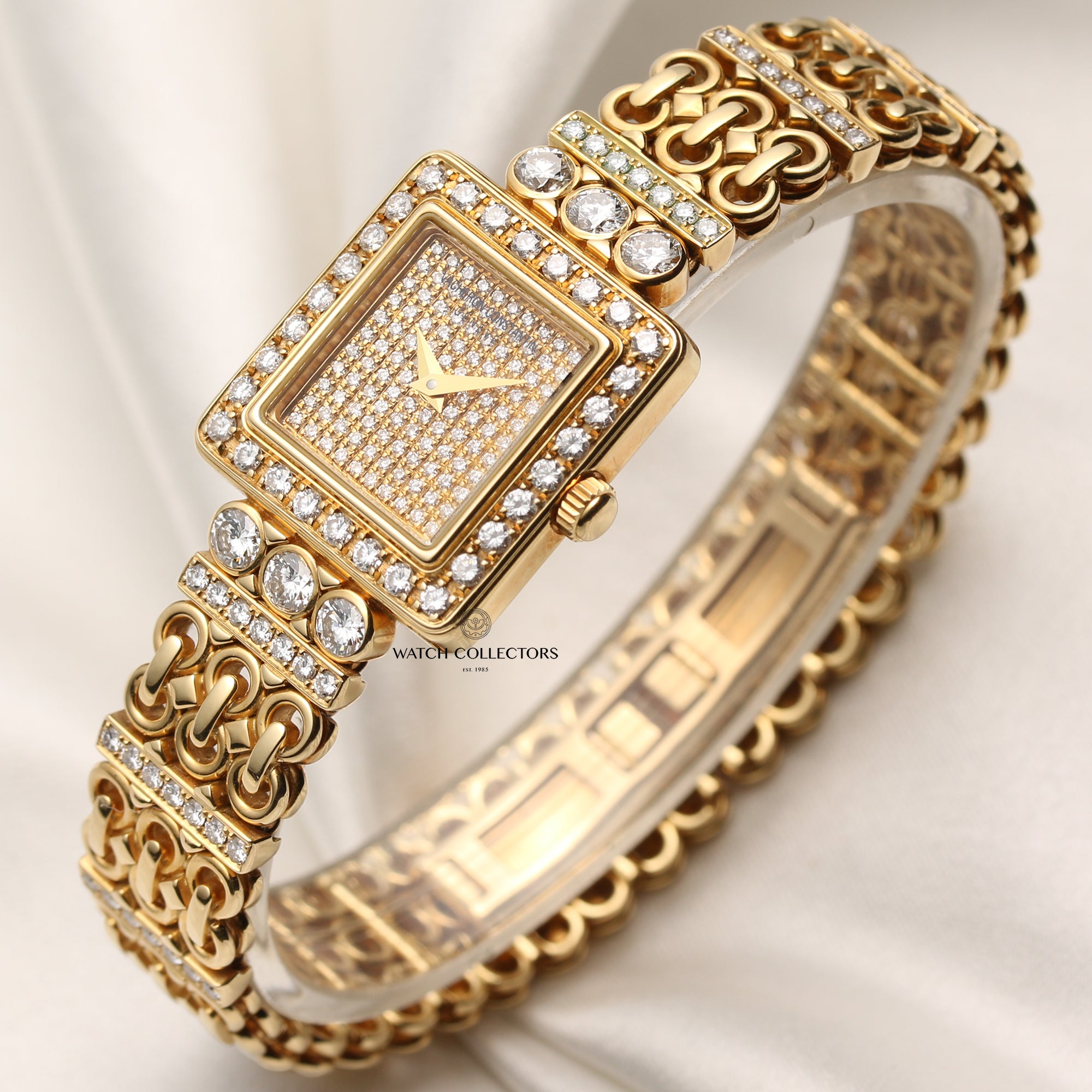 Vacheron Constantin 27620 18K Yellow Gold Pave Diamond Bezel Bracelet Second Hand Watch Collectors 3