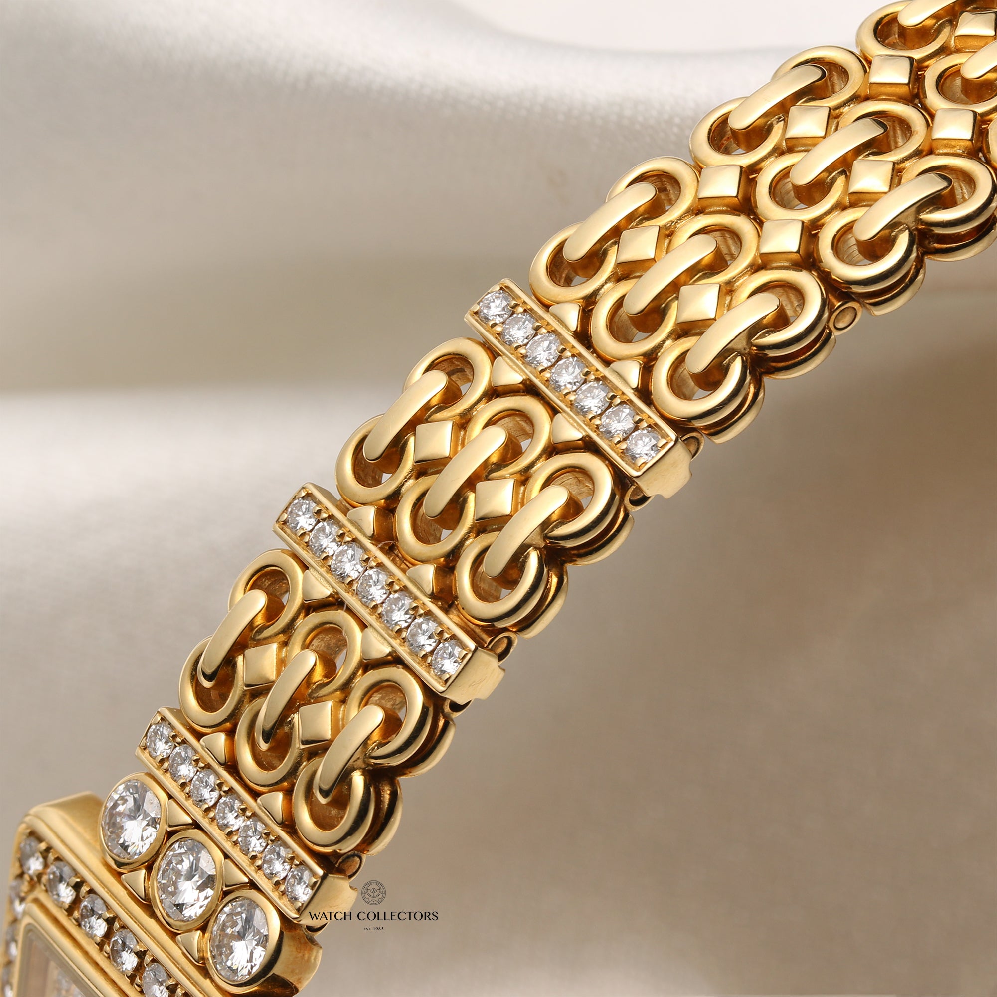 Vacheron Constantin 27620 18K Yellow Gold Pave Diamond Bezel Bracelet Second Hand Watch Collectors 7