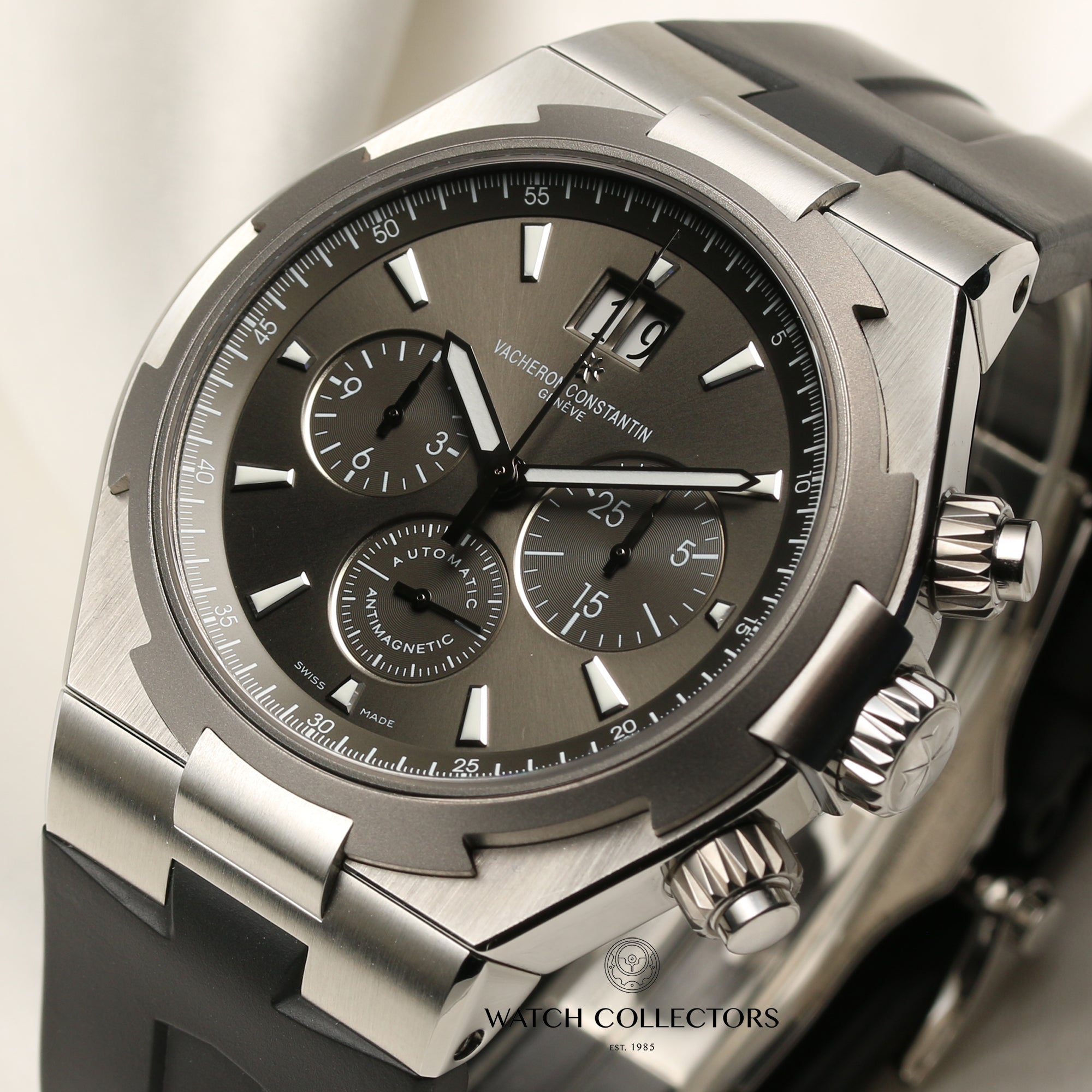 Vacheron Constantin Overseas Second Hand Watch Collectors 4