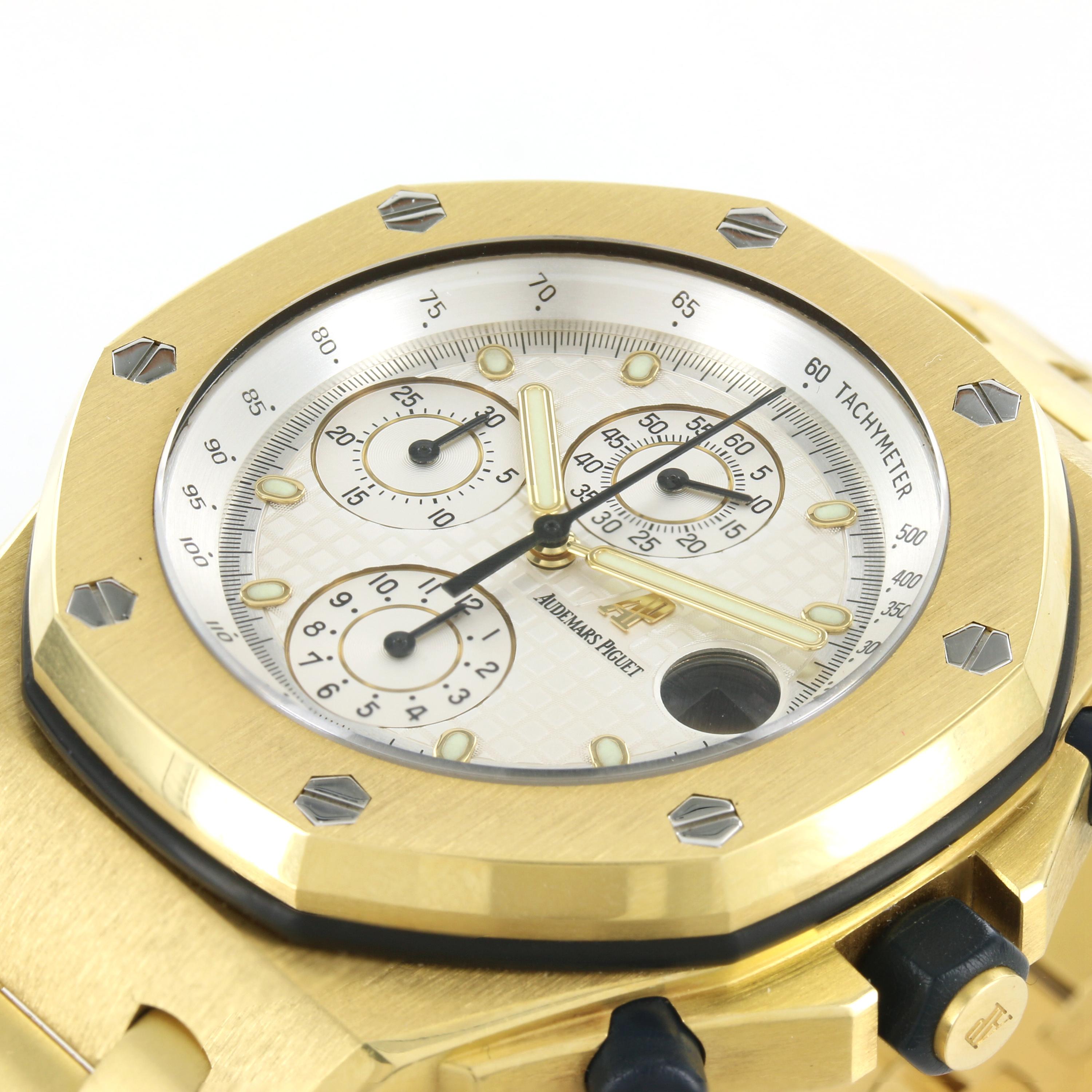 audemars_piguet_royal_oak_offshore_18k_second_hand_watch_collectors_6_.jpg