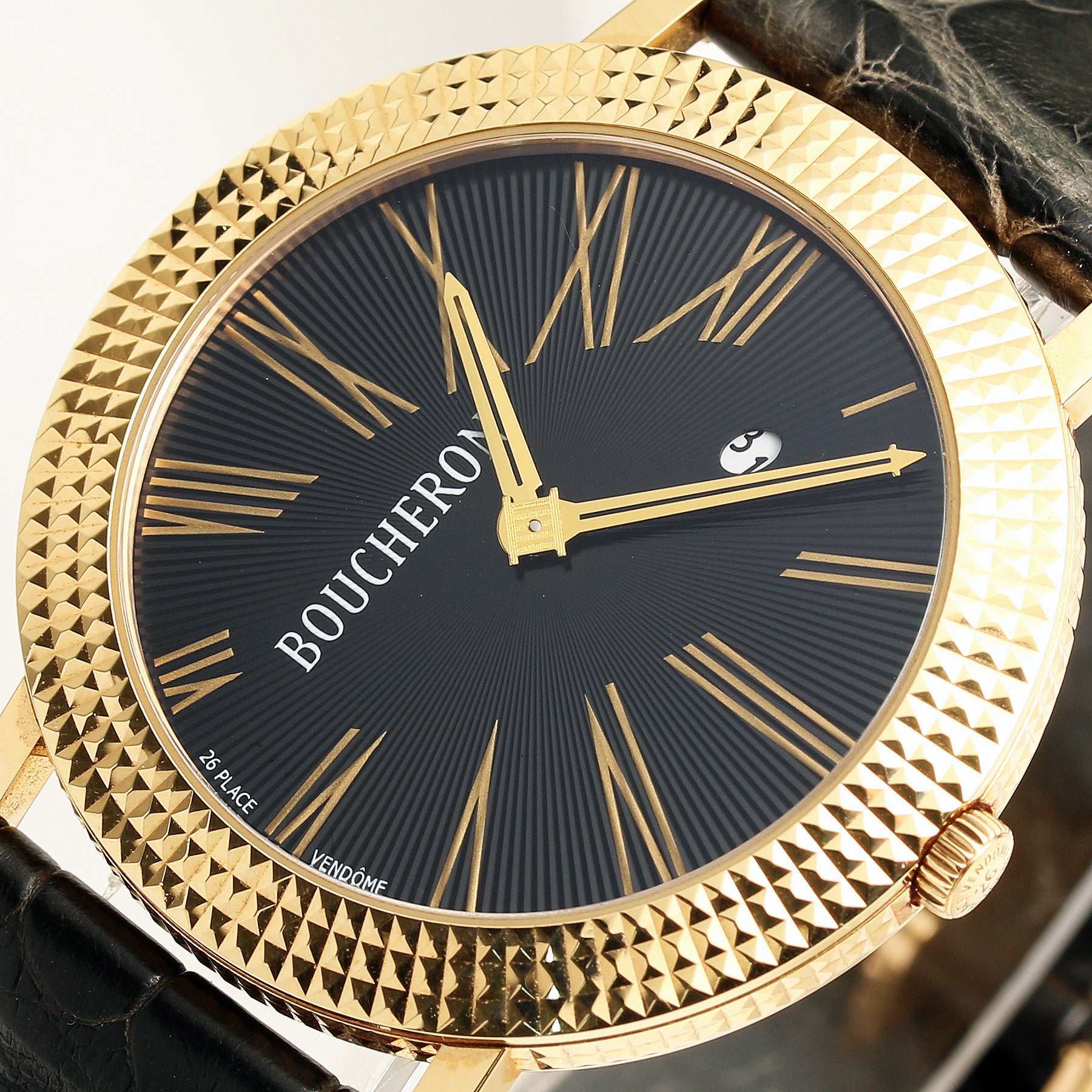 boucheron_reflet_ronde_18k_rose_gold_second_hand_watch_collectors_4.jpg