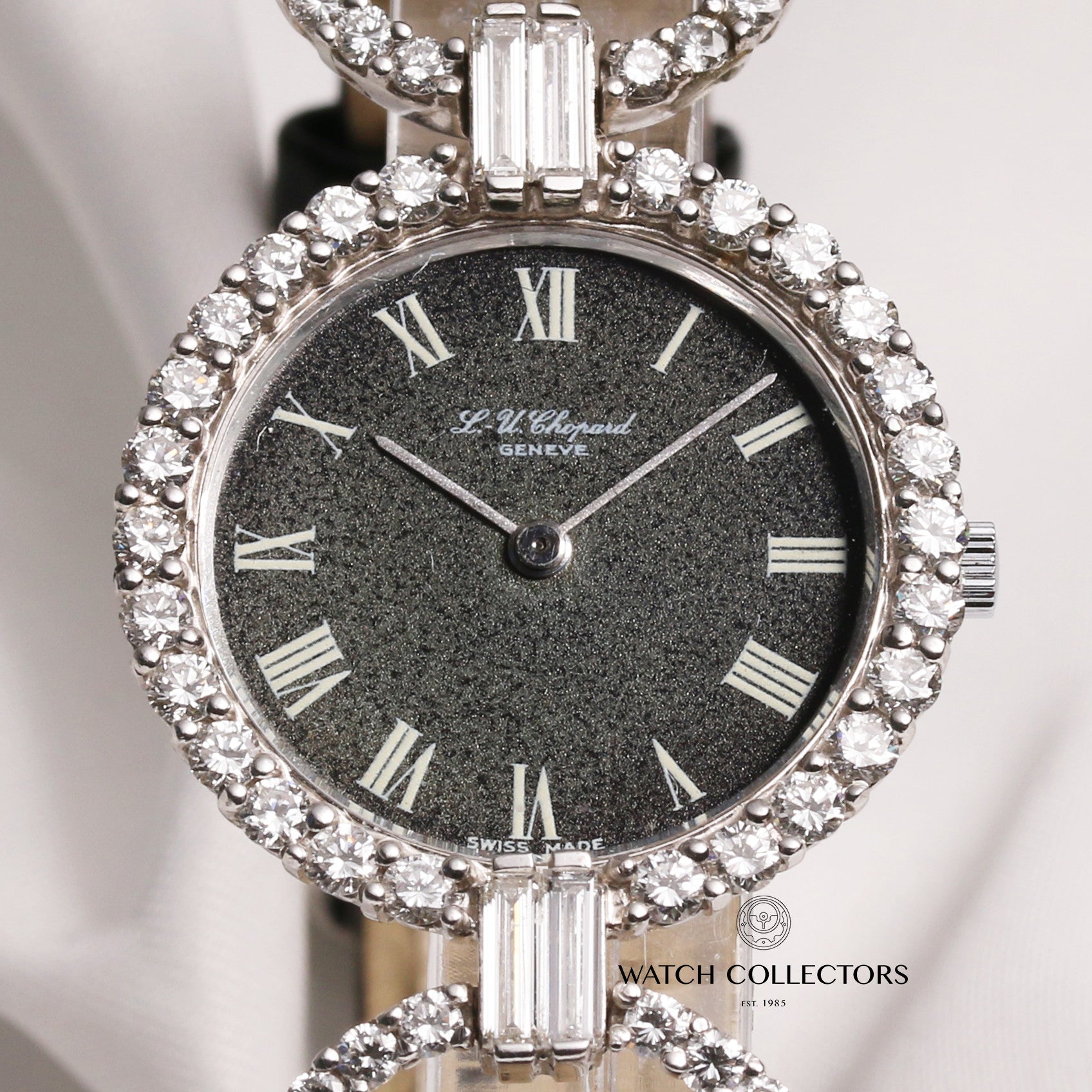 chopard_lady_18k_white_gold_diamond_dial_bezel_baguette_shoulders_second_hand_watch_collectors_1_2_-1