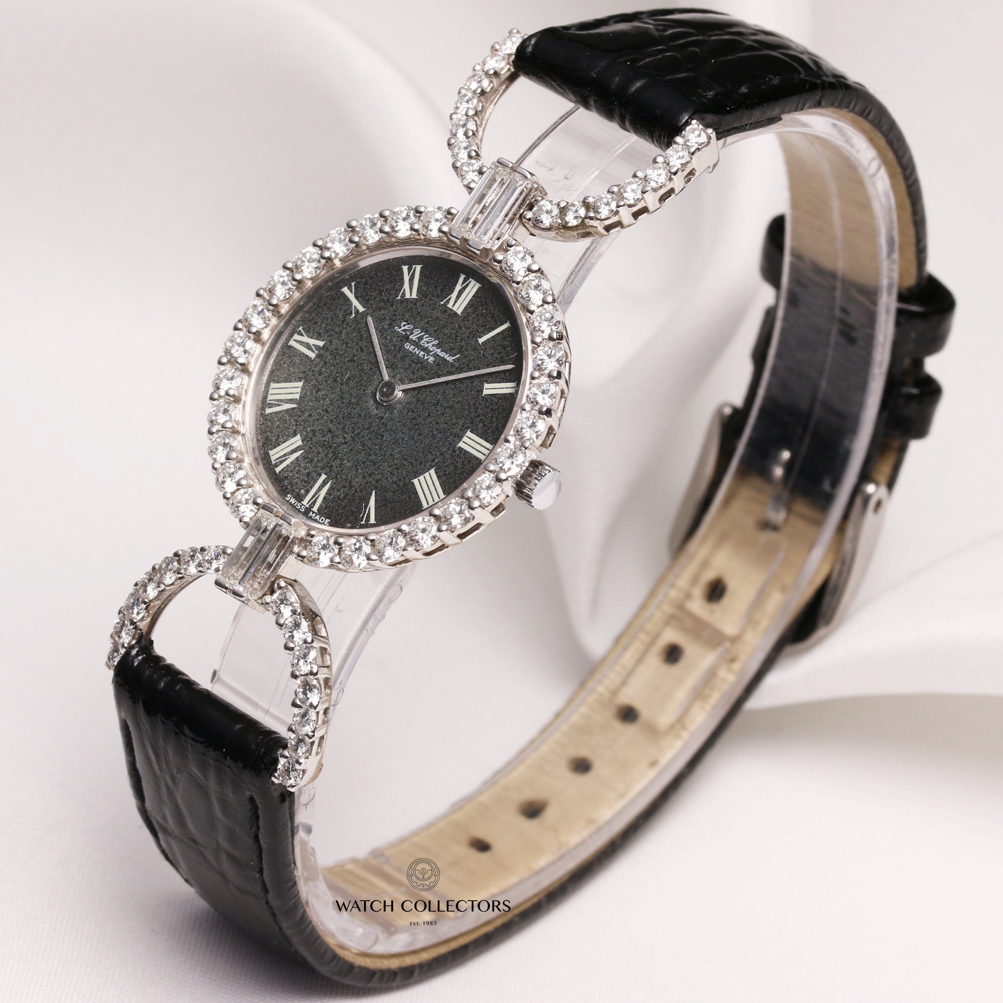 chopard_lady_18k_white_gold_diamond_dial_bezel_baguette_shoulders_second_hand_watch_collectors_1_3_