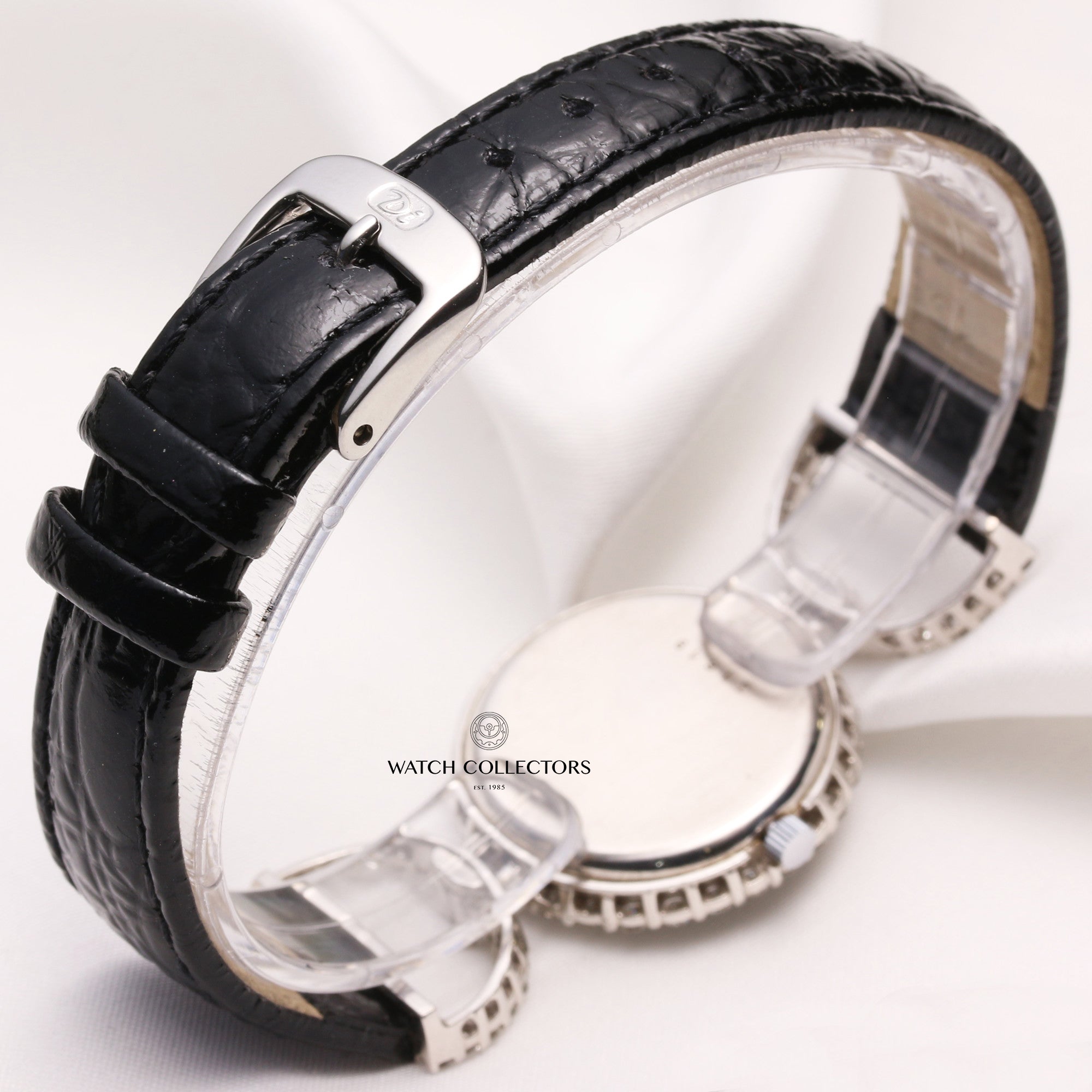 chopard_lady_18k_white_gold_diamond_dial_bezel_baguette_shoulders_second_hand_watch_collectors_1_5_