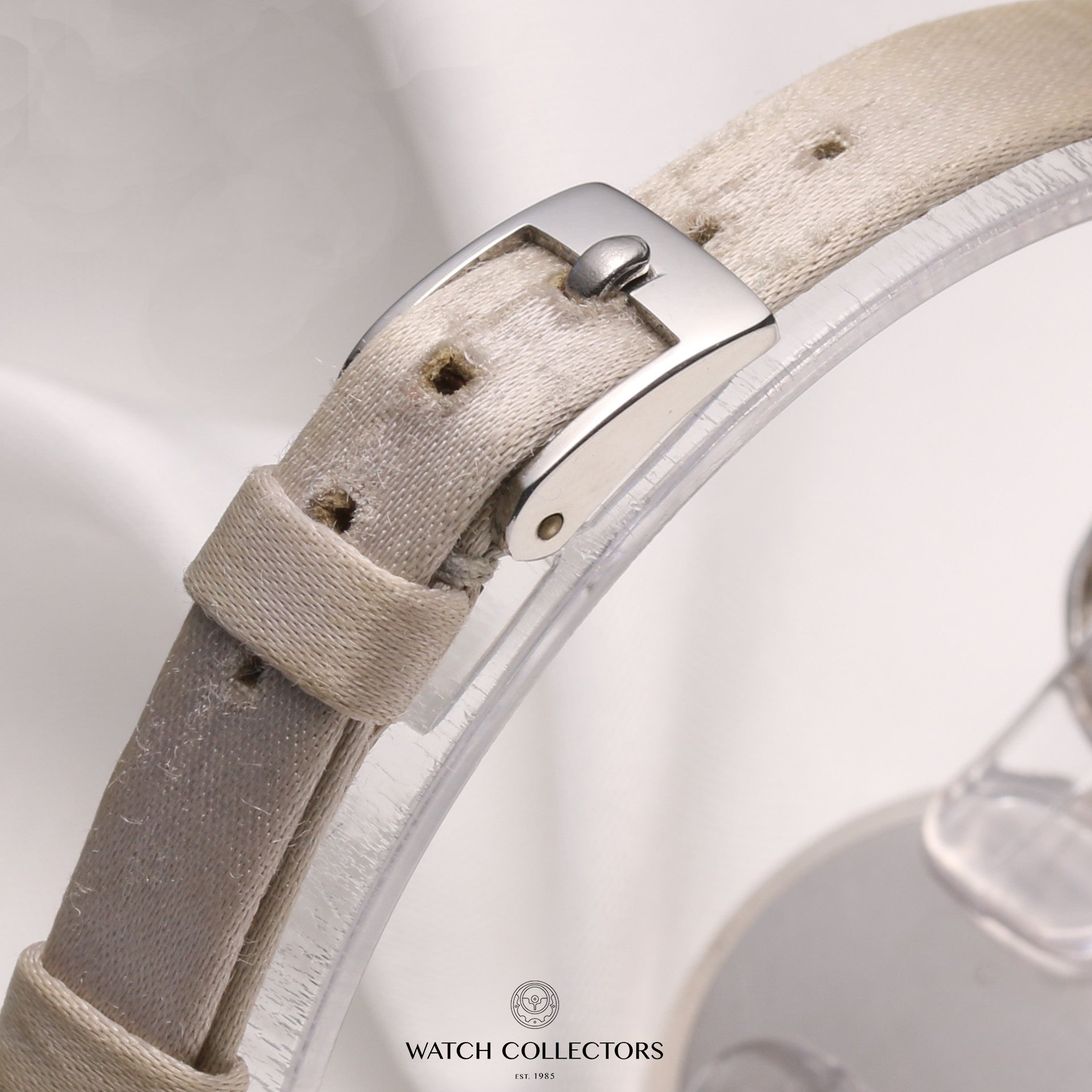 chopard_lady_opal_dial_diamond_second_hand_watch_collectors_1_6_