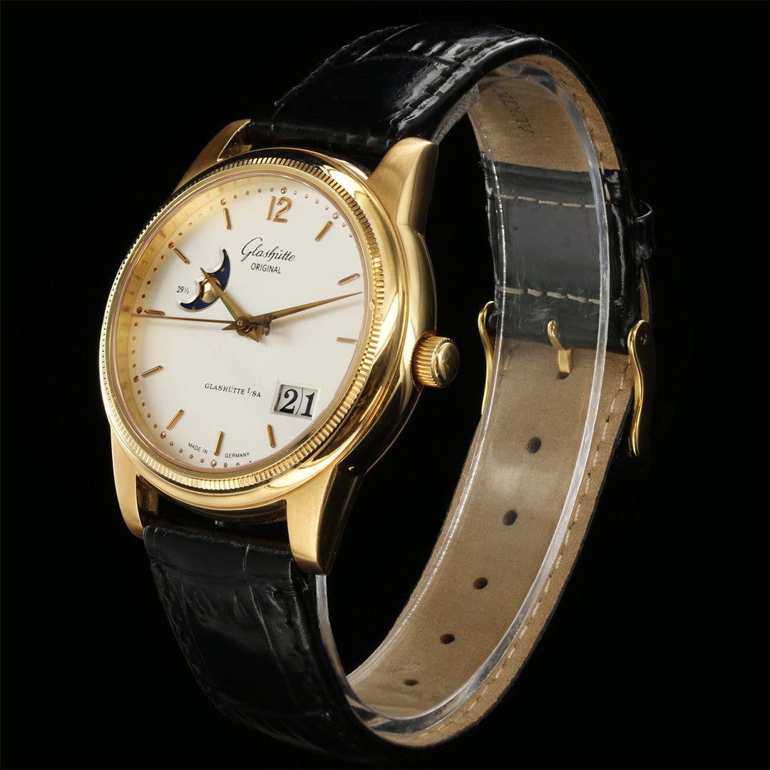 glashutte_senator_panorama_date_moon_phase_18k_rose_gold_second_hand_watch_collectors_4_.jpg
