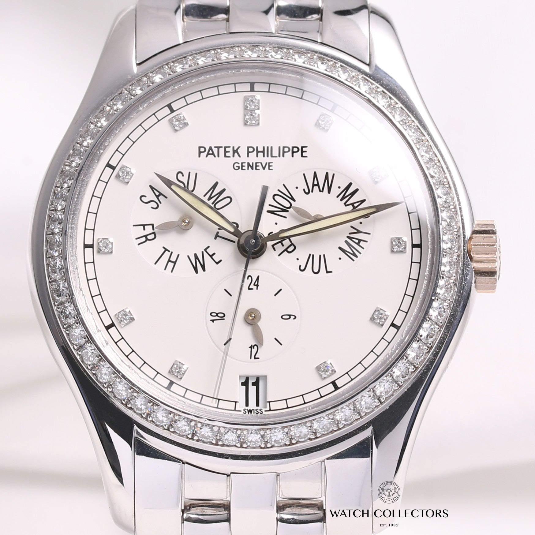 patek_philippe_annual_calendar_50371g-001_18k_white_gold_diamond_second_hand_watch_collectors_2_