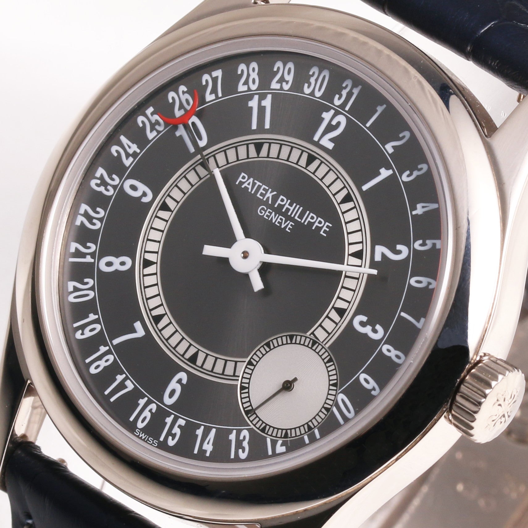 patek_philippe_calatrava_18k_white_gold_second_hand_watch_collectors_4.jpg