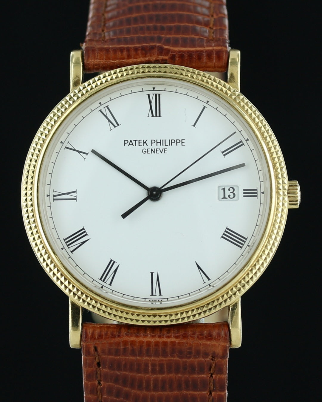 patek_philippe_calatrava_18k_yellow_gold_1_1.jpg