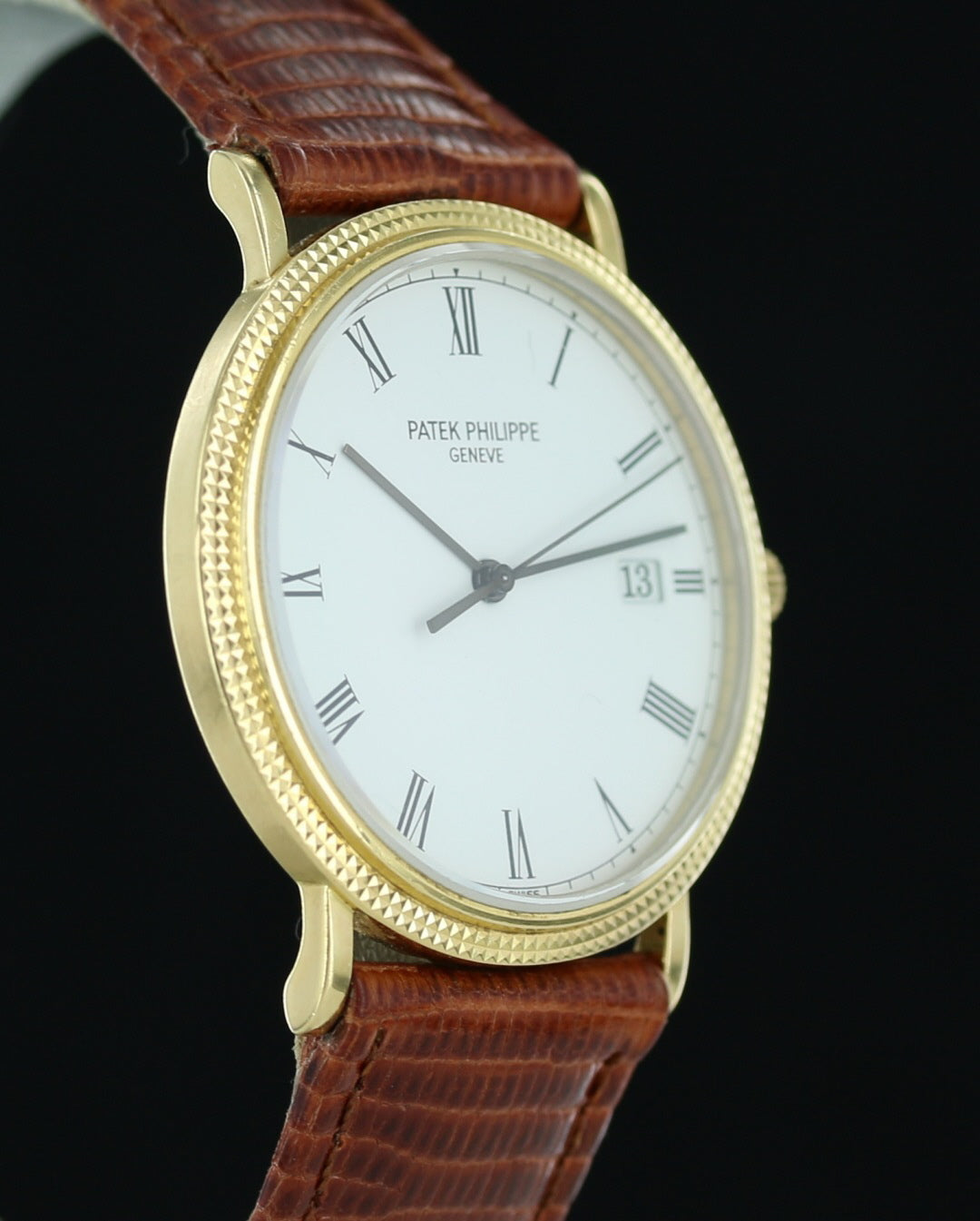 patek_philippe_calatrava_18k_yellow_gold_3_1.jpg