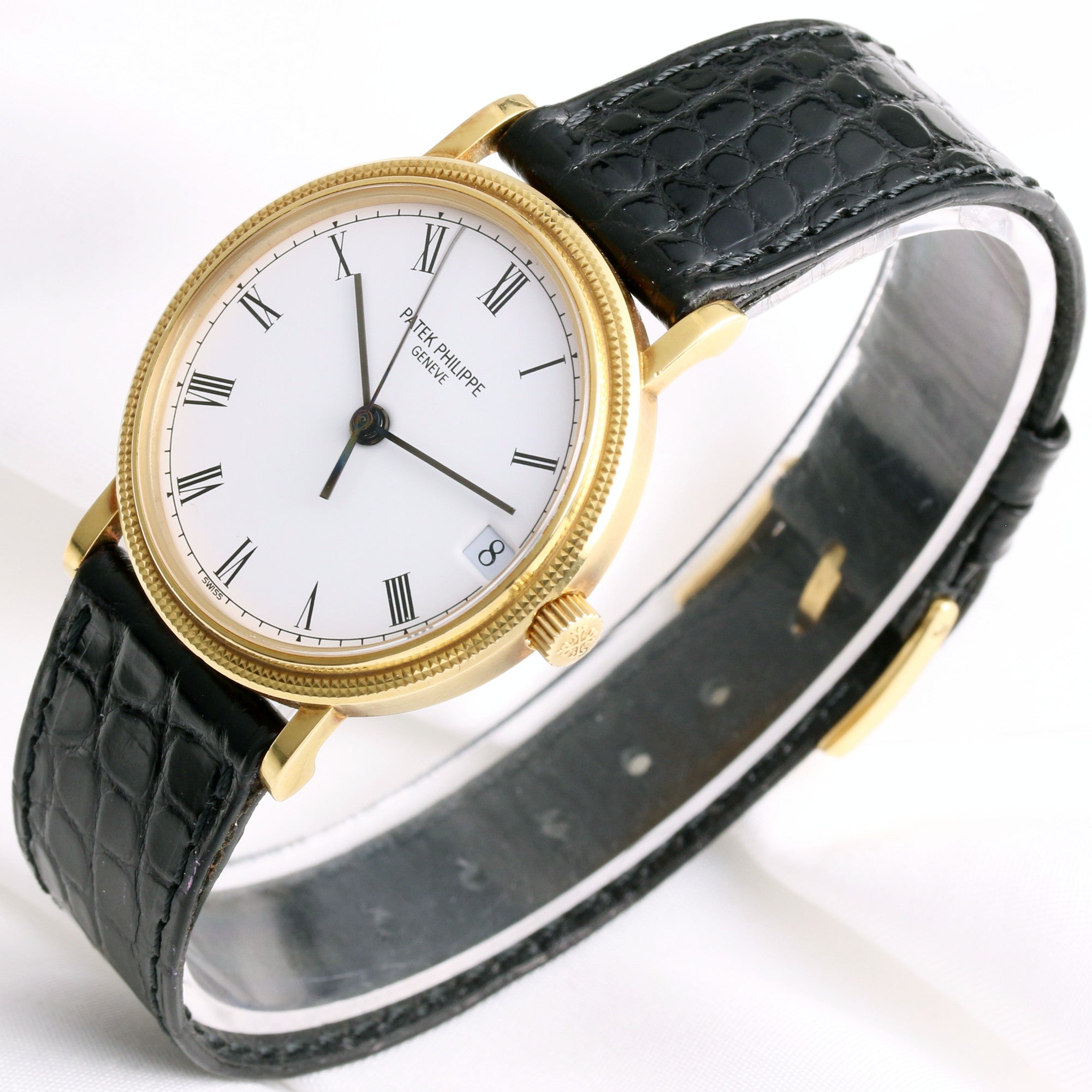 patek_philippe_calatrava_3802_18k_yellow_gold_second_hand_watch_collectors_3_.jpg