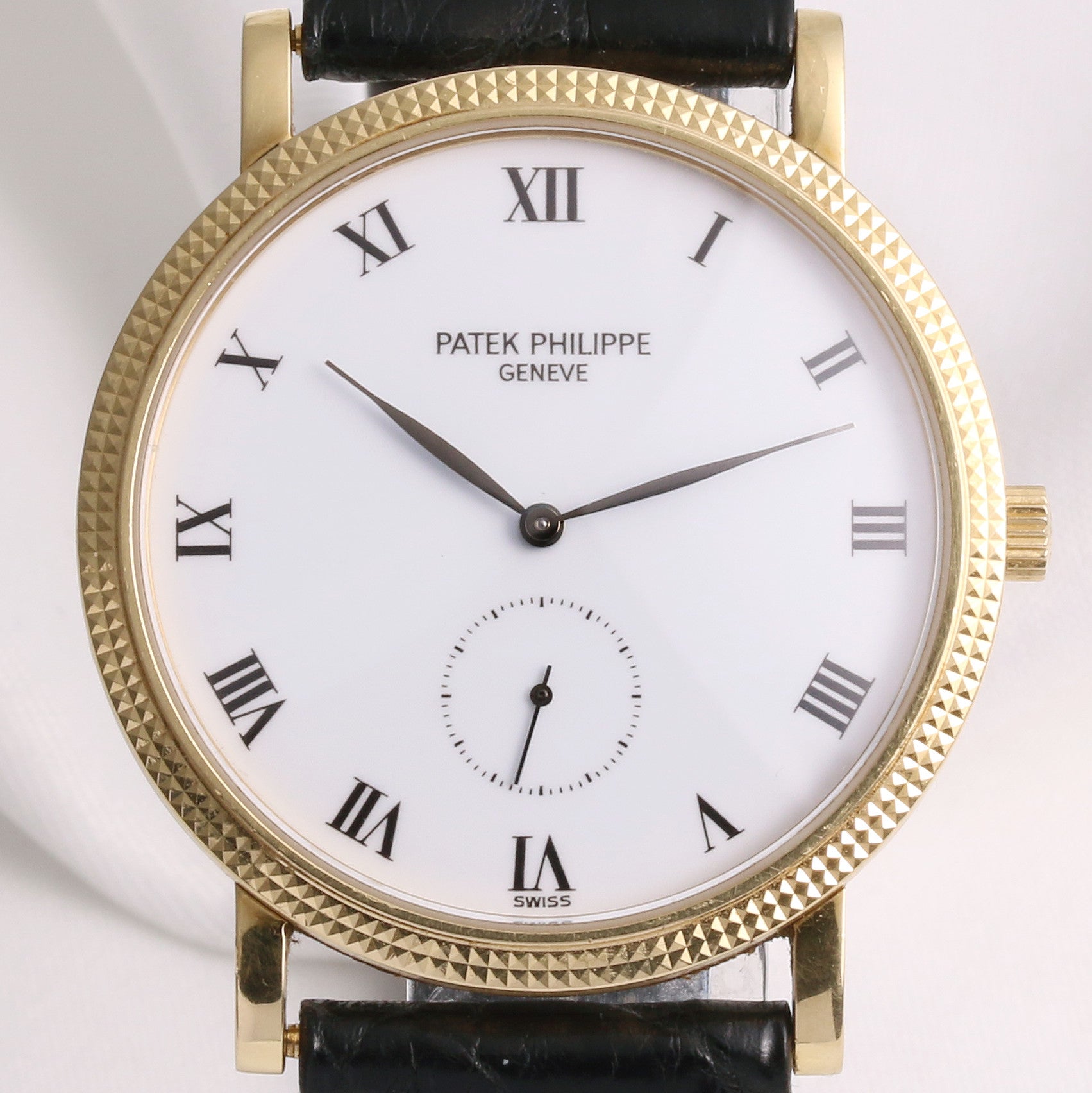 patek_philippe_calatrava_3919_18k_yellow_gold_papers_second_hand_watch_collectors_2.jpg