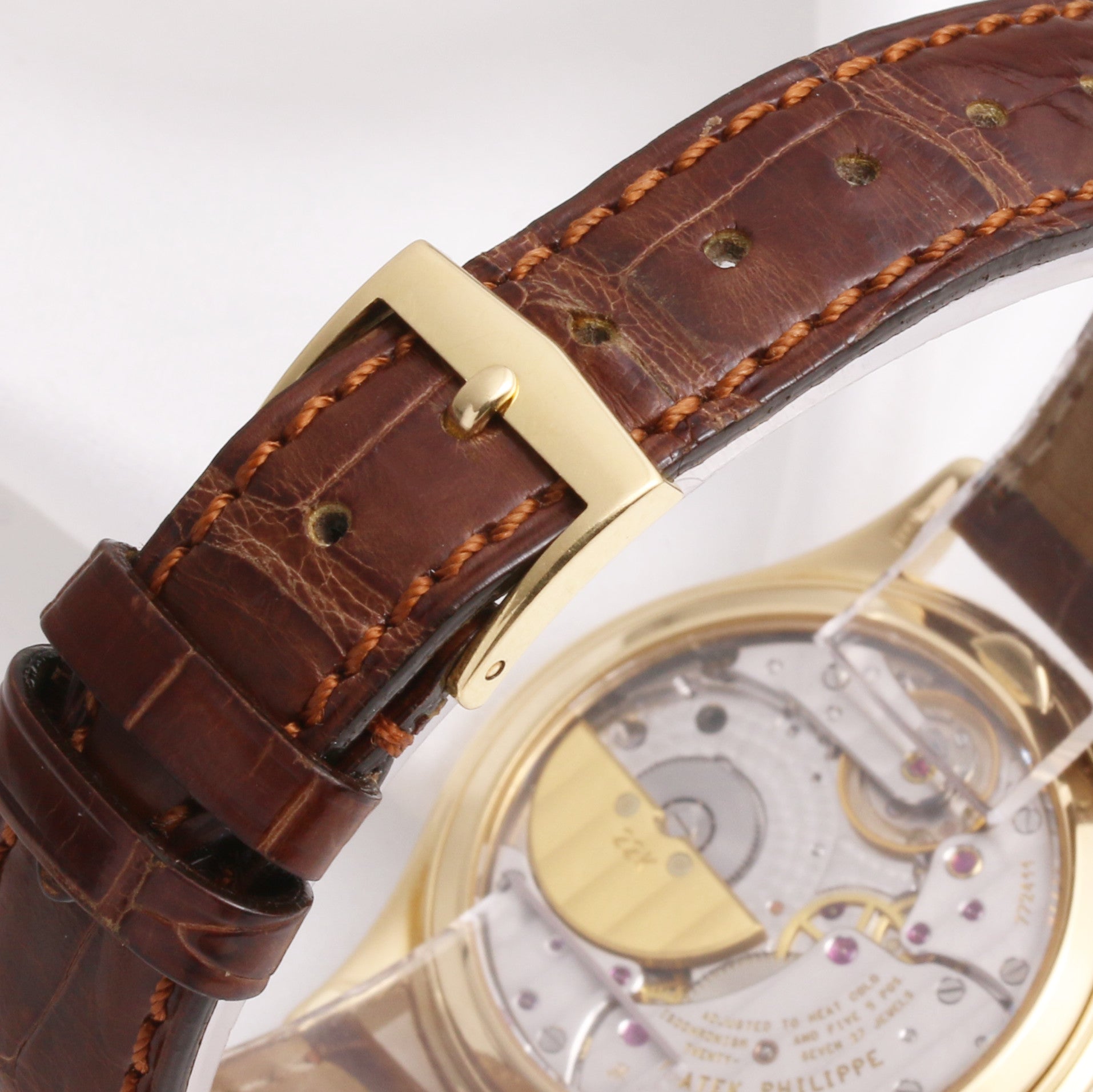 patek_philippe_perpetual_calendar_3940_18k_yellow_gold_second_hand_watch_collectors_6.jpg