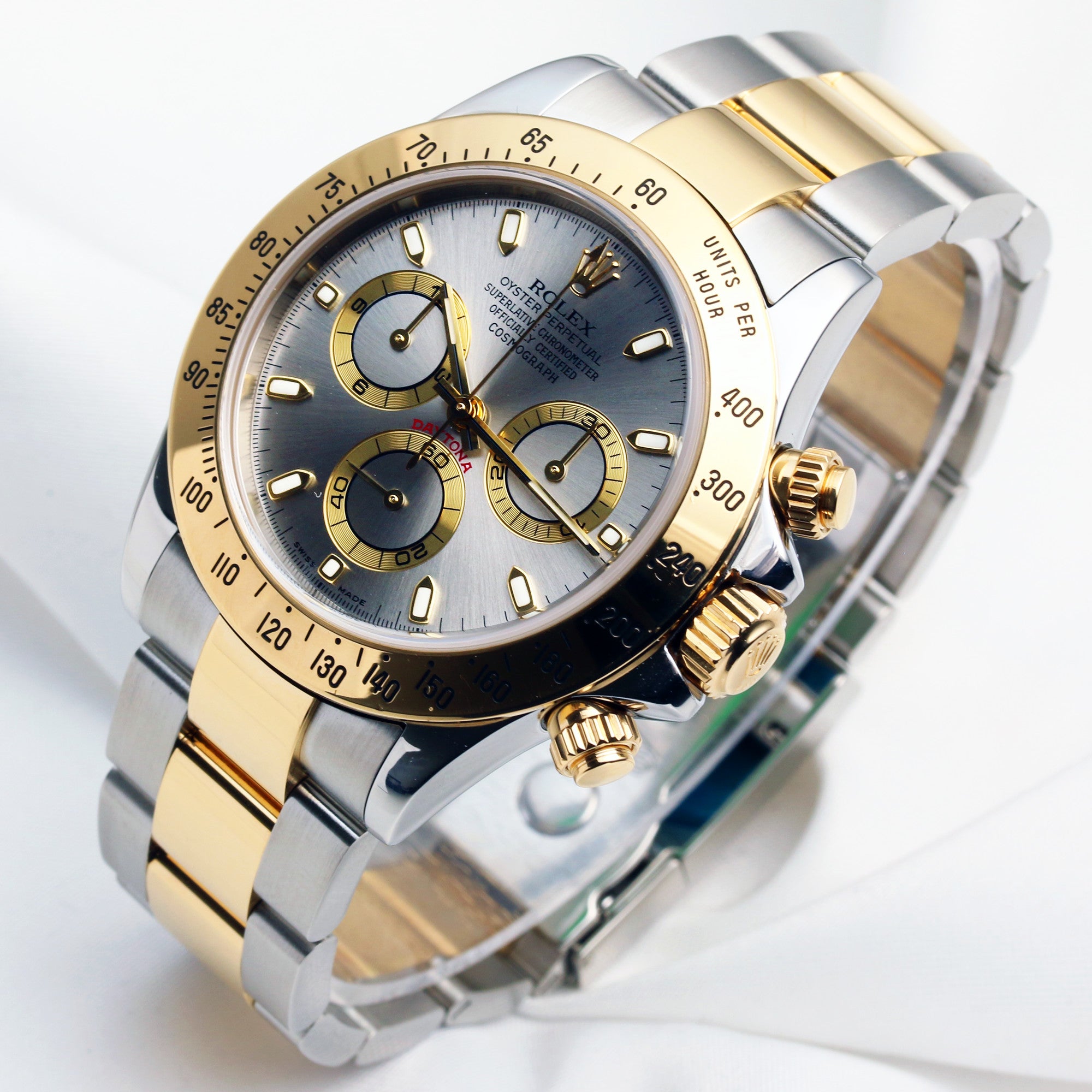 rolex_daytona_116523_steel_gold_silver_dial_second_hand_watch_collectors_3.jpg