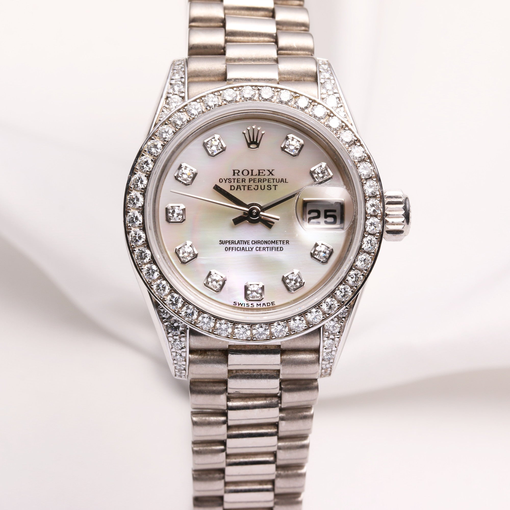 rolex_lady_datejust_79159_mop_diamond_18k_white_gold_diamond_dial_bezel_shoulder_second_hand_watch_collectors_1
