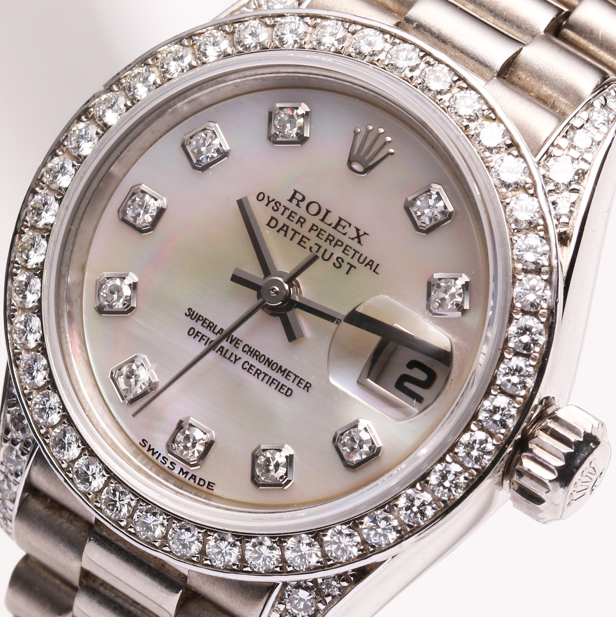rolex_lady_datejust_79159_mop_diamond_18k_white_gold_diamond_dial_bezel_shoulder_second_hand_watch_collectors_4.jpg