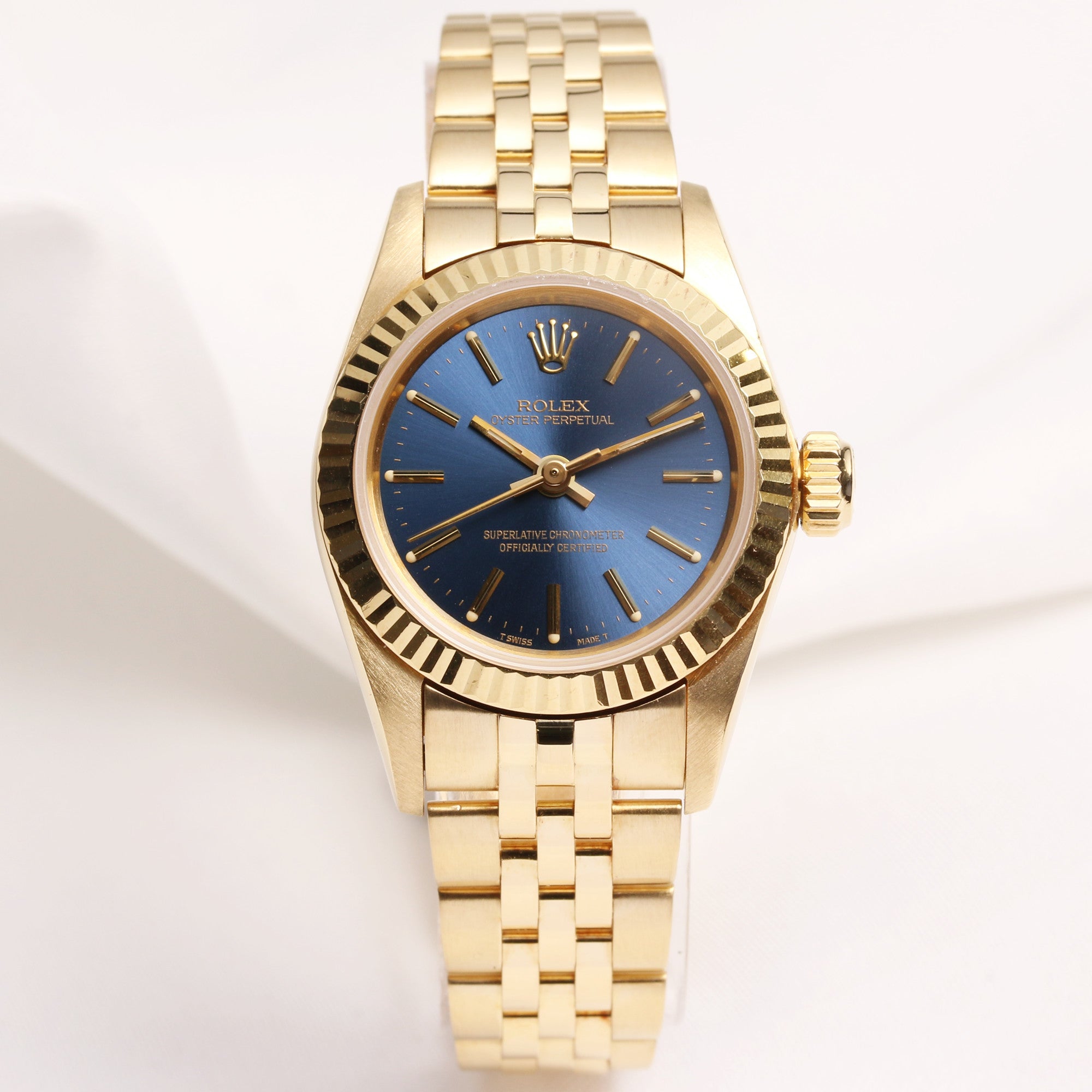 rolex_lady_oyster_perpetual_67198_18k_yellow_gold_second_hand_watch_collectors_1.jpg
