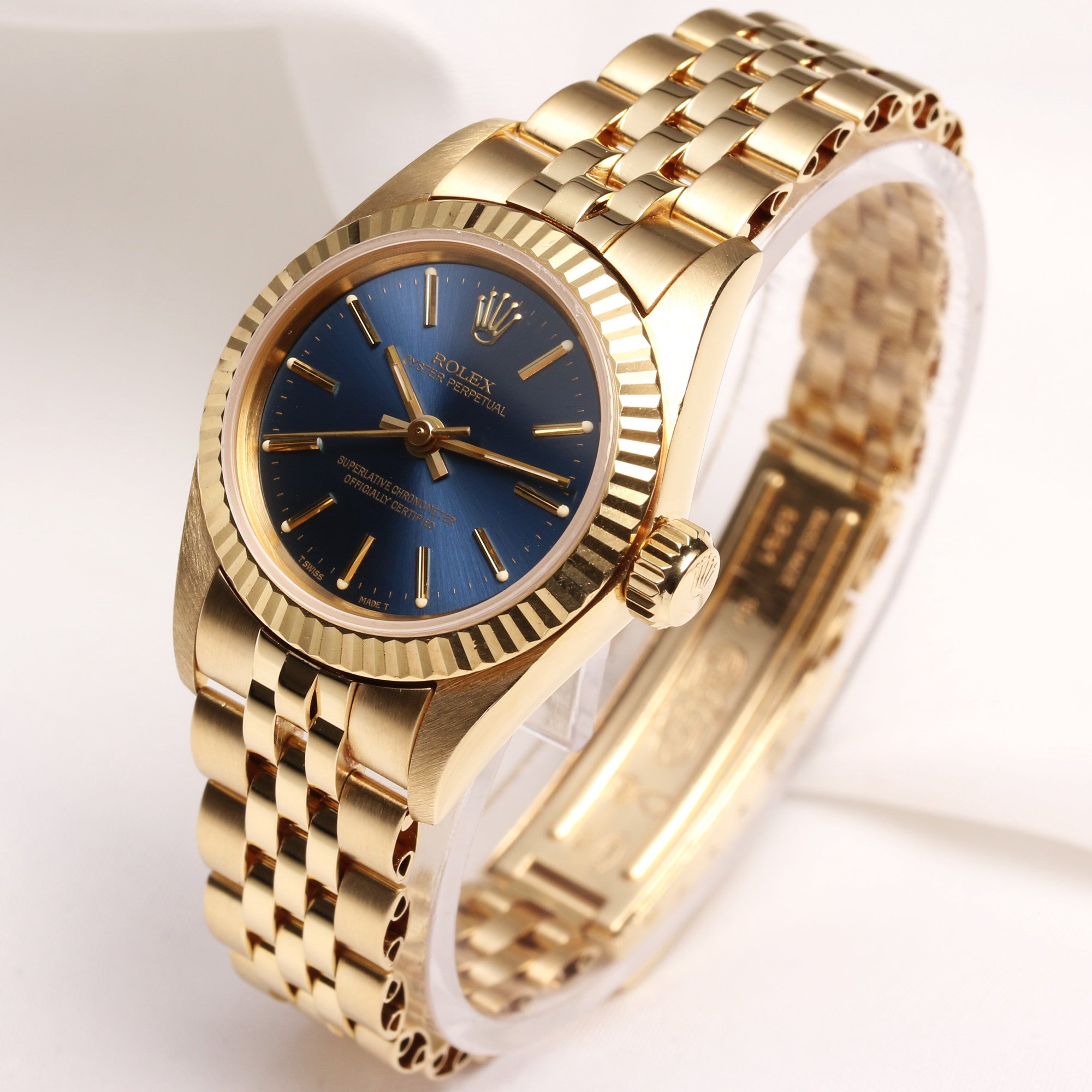 rolex_lady_oyster_perpetual_67198_18k_yellow_gold_second_hand_watch_collectors_3.jpg